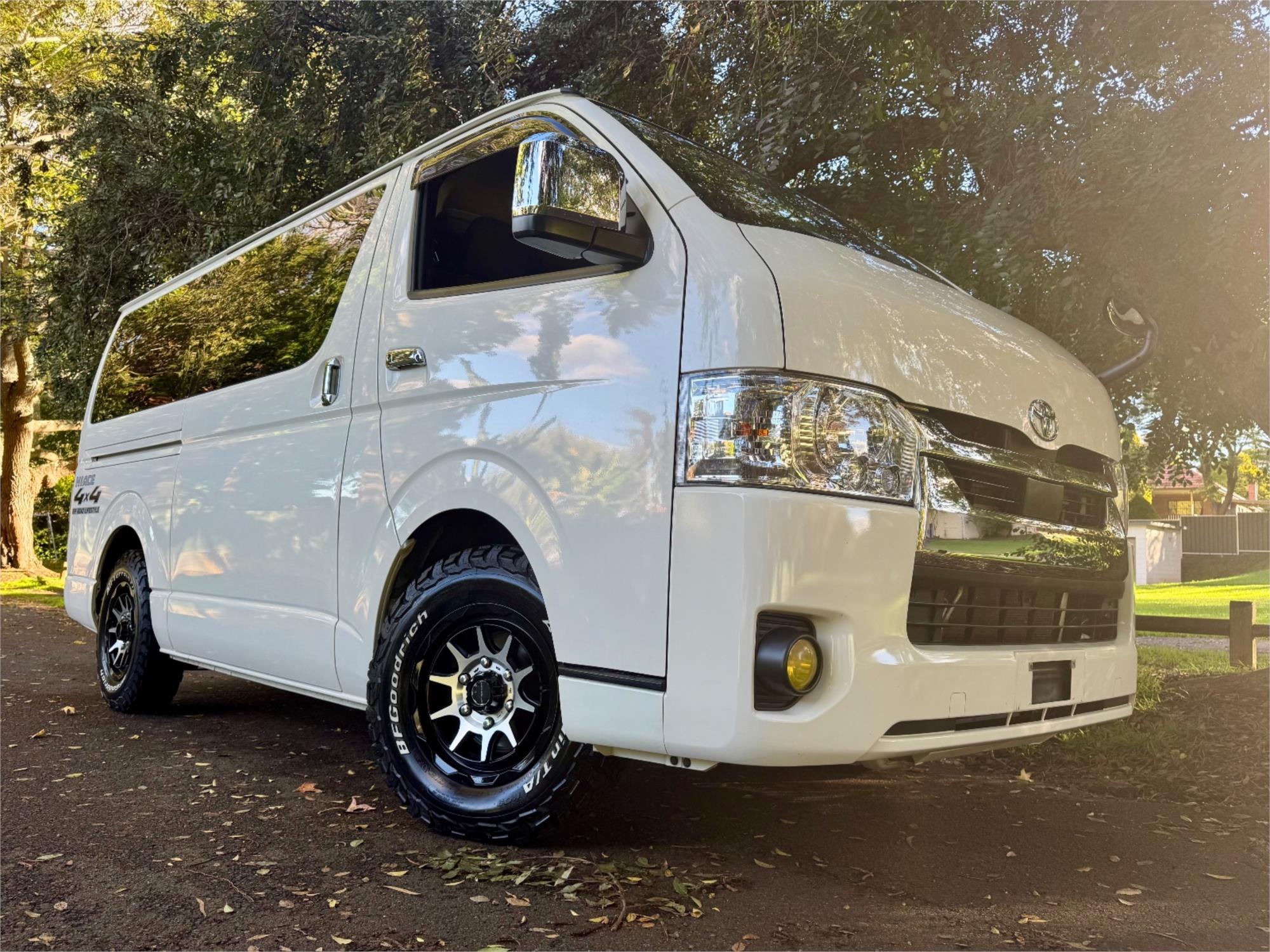 2021 TOYOTA HIACE GDH206R S-GL AUTOMATIC VAN