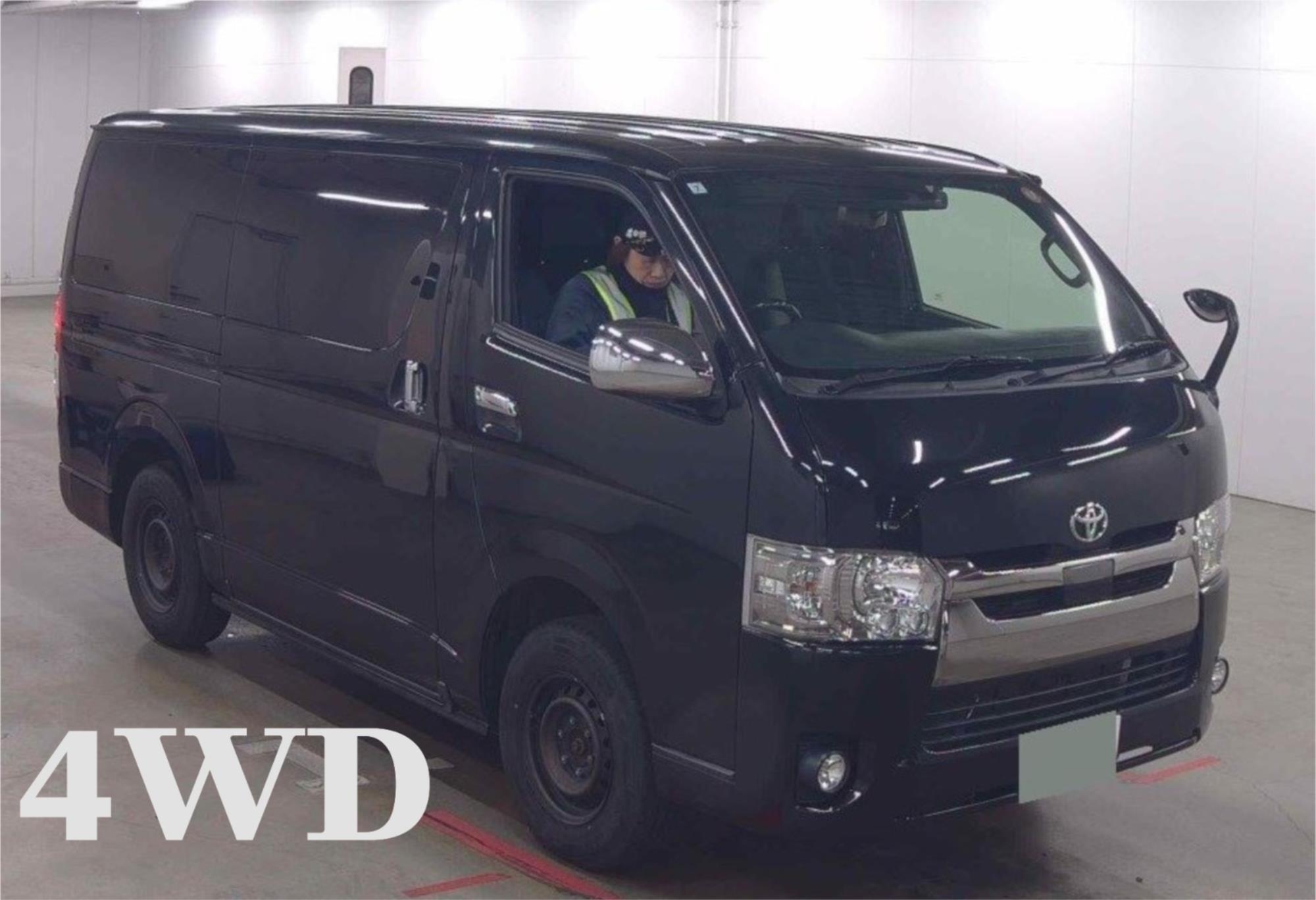 2019 TOYOTA HIACE VAN 4D VAN