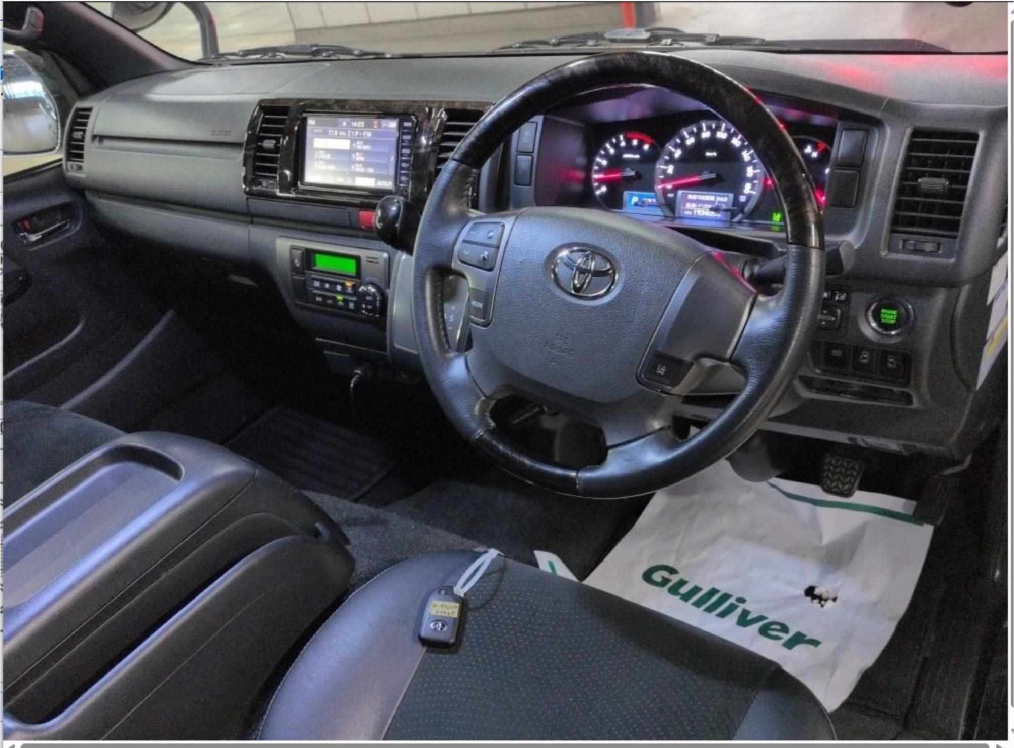 2019 TOYOTA HIACE VAN 4D VAN