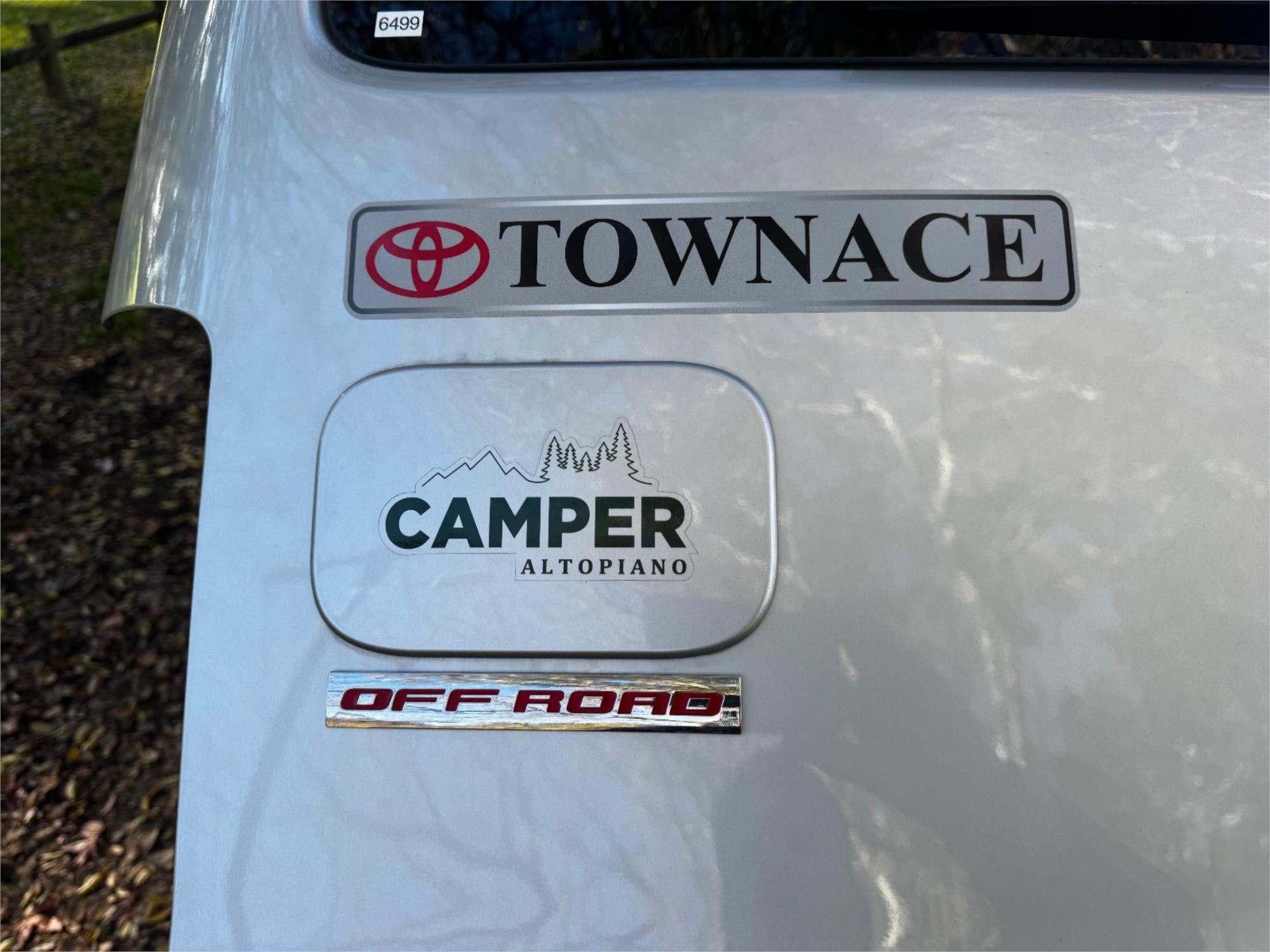 2024 TOYOTA TOWNACE 4D CAMPERVAN
