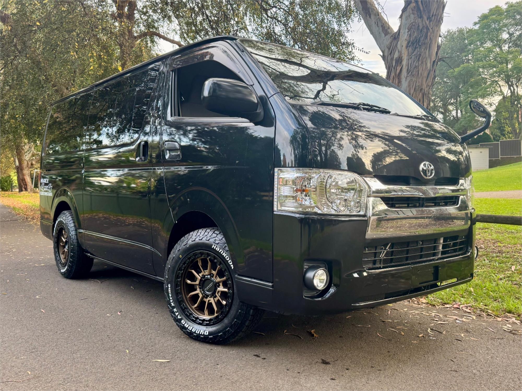 2016 TOYOTA HIACE MANUAL VAN