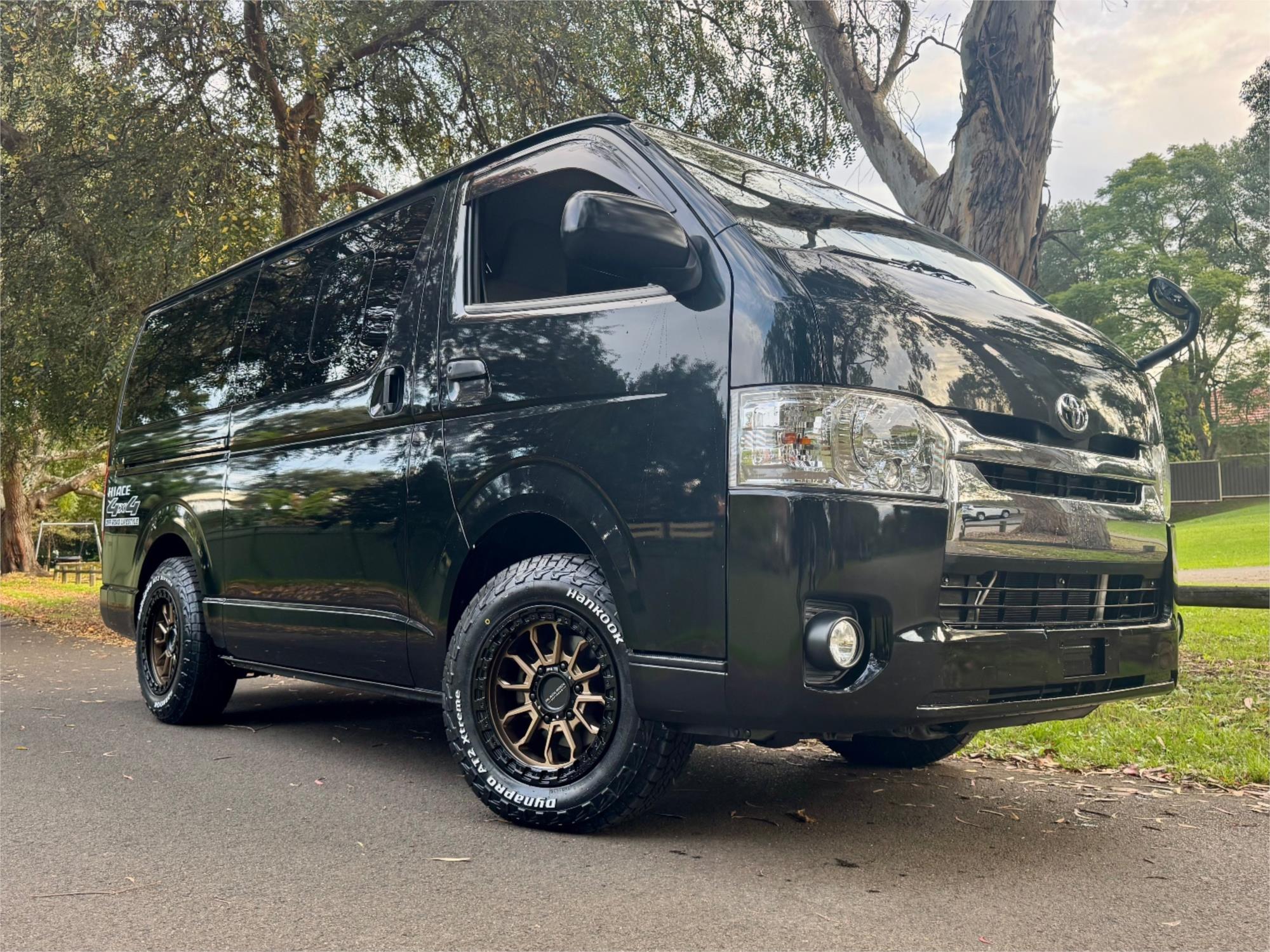 2016 TOYOTA HIACE MANUAL VAN
