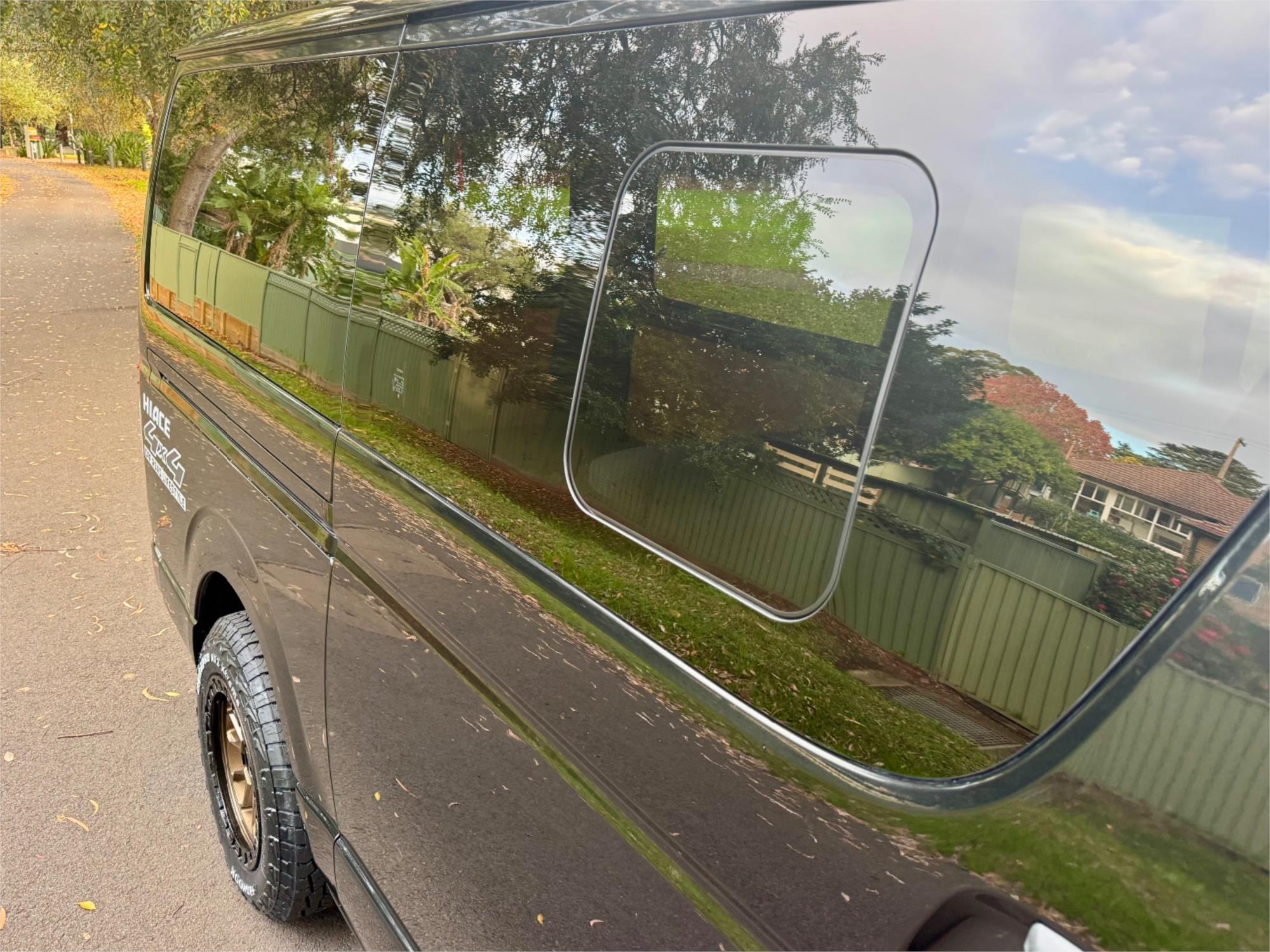 2016 TOYOTA HIACE MANUAL VAN