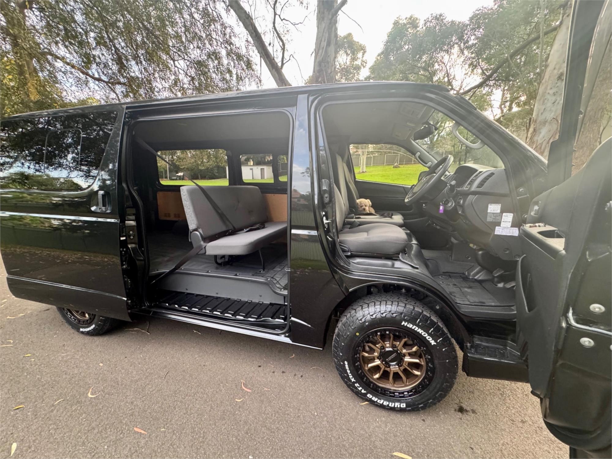 2016 TOYOTA HIACE MANUAL VAN