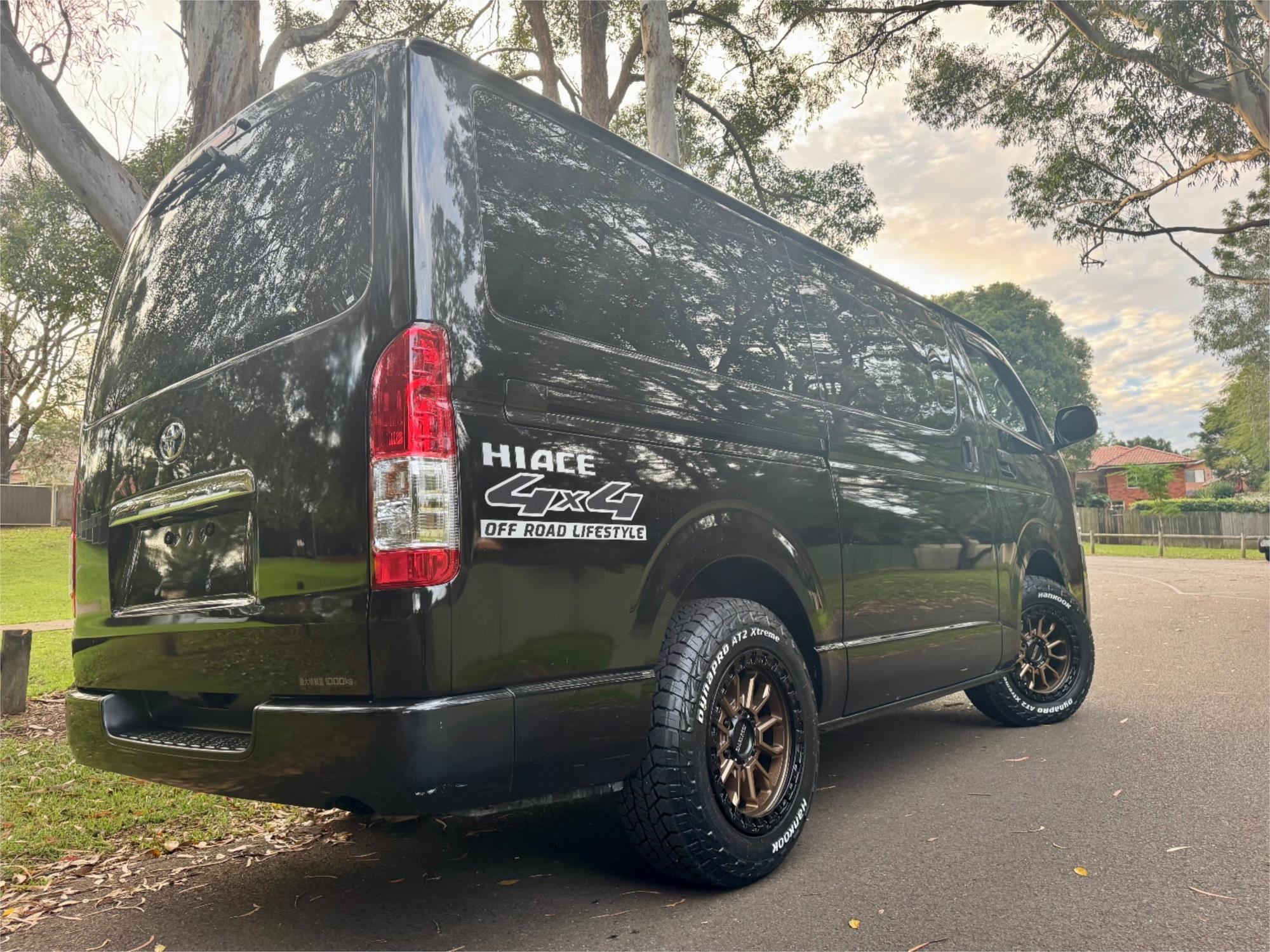 2016 TOYOTA HIACE MANUAL VAN