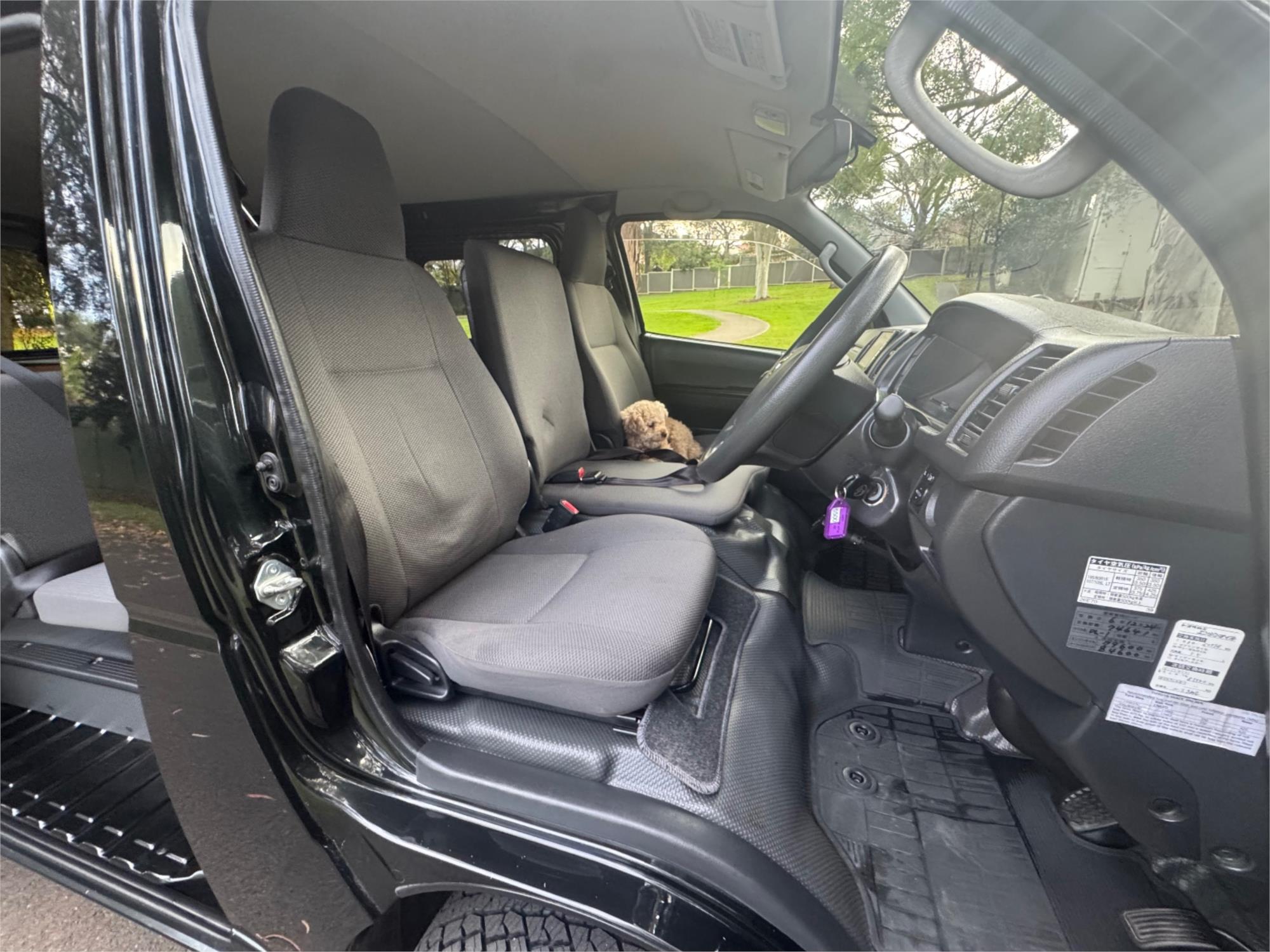 2016 TOYOTA HIACE MANUAL VAN