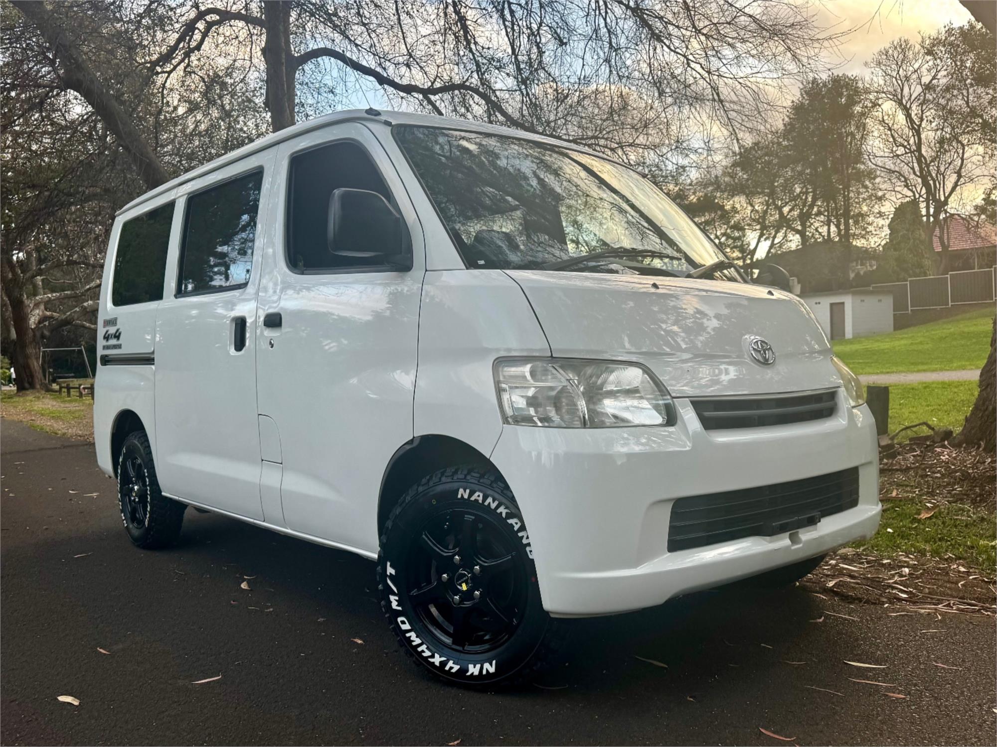 2018 TOYOTA TOWNACE AUTOMATIC VAN