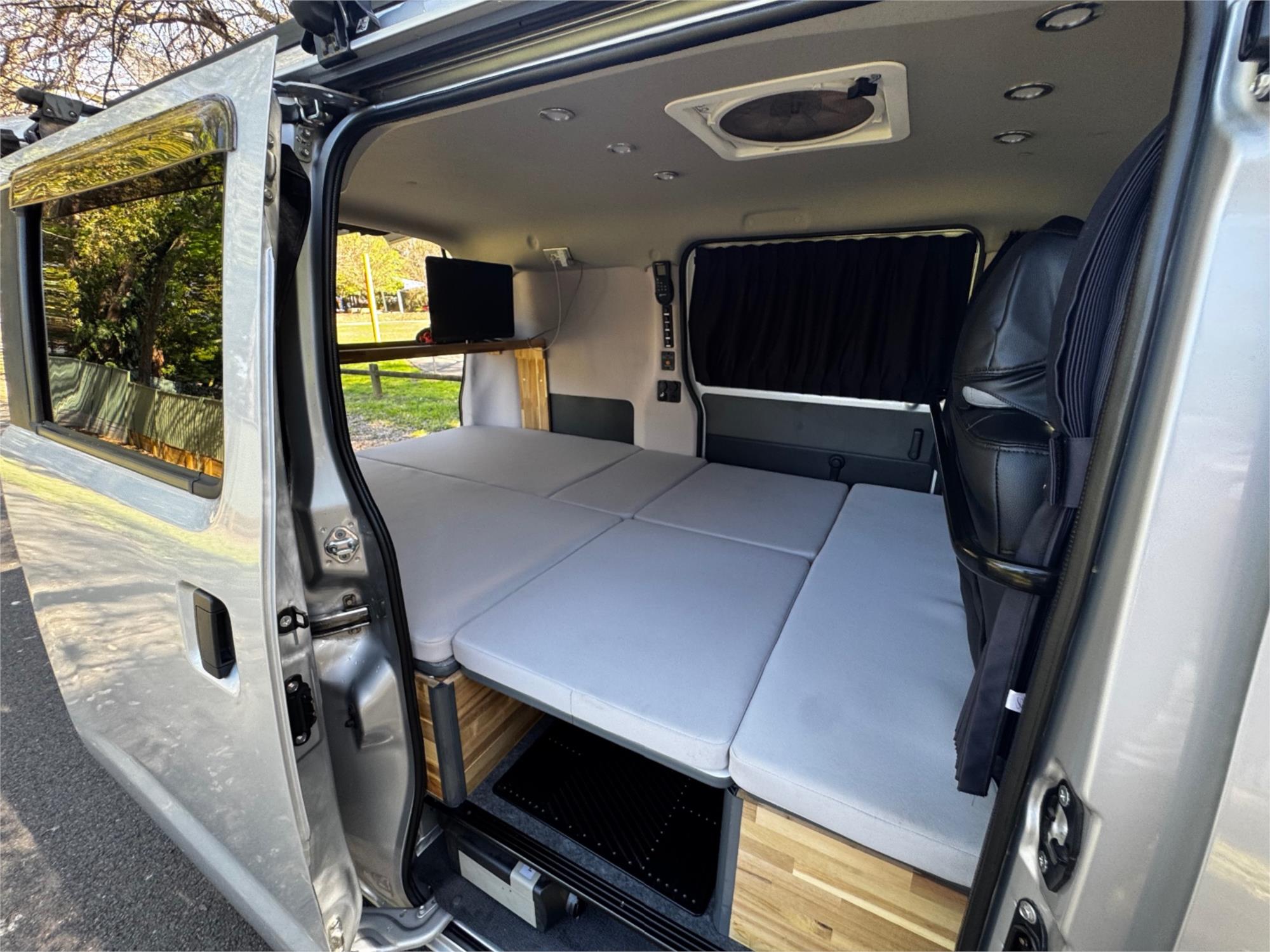 2022 TOYOTA TOWN ACE AUTOMATIC VAN