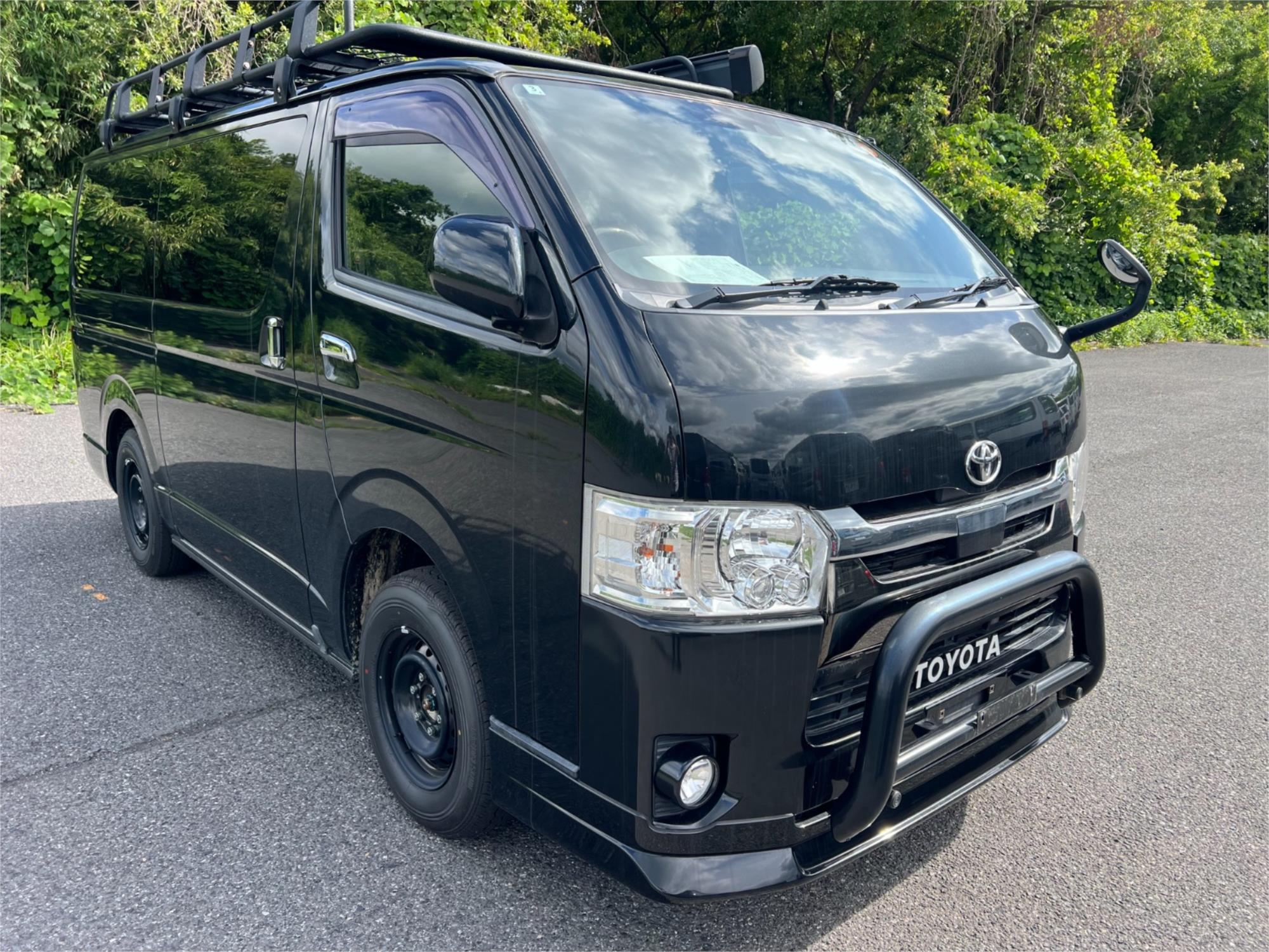 2018 TOYOTA HIACE GDH206 6 SP AUTOMATIC VAN