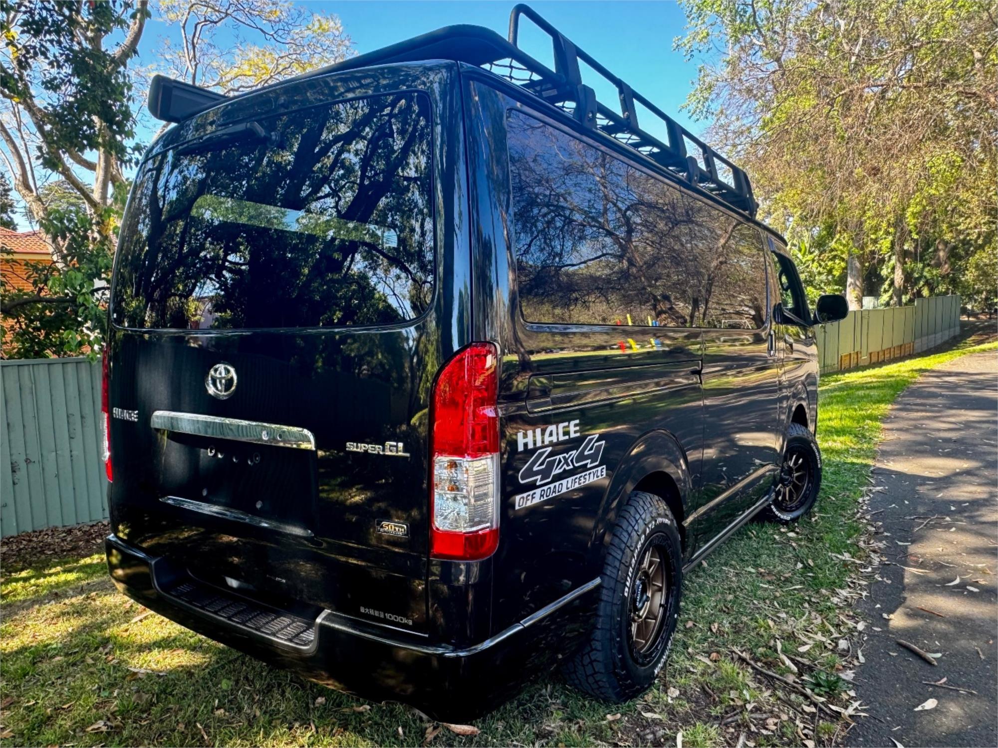 2018 TOYOTA HIACE GDH206 6 SP AUTOMATIC VAN