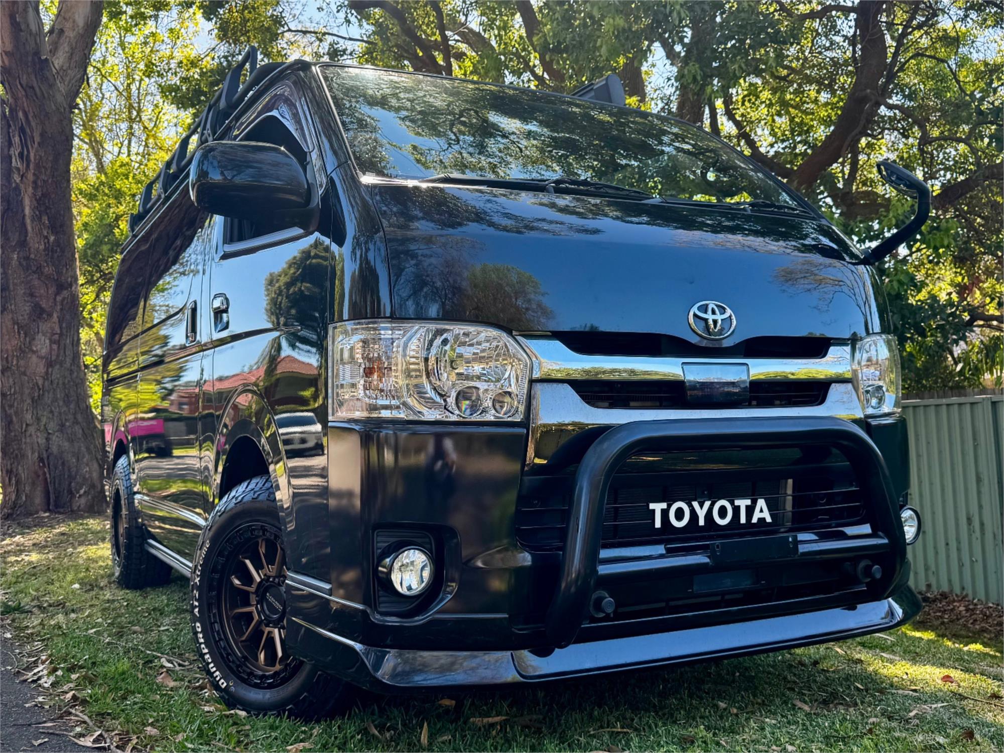 2018 TOYOTA HIACE GDH206 6 SP AUTOMATIC VAN