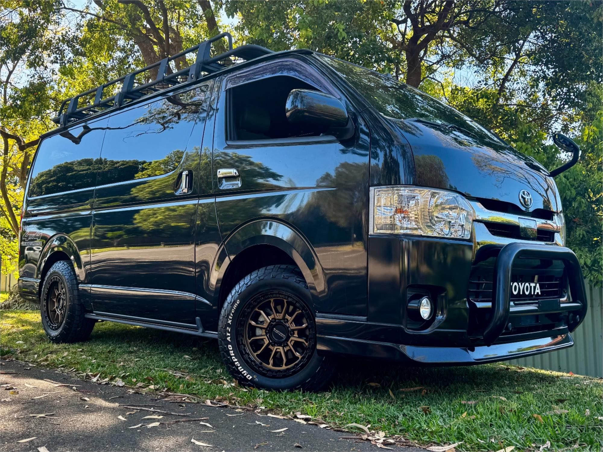 2018 TOYOTA HIACE GDH206 6 SP AUTOMATIC VAN