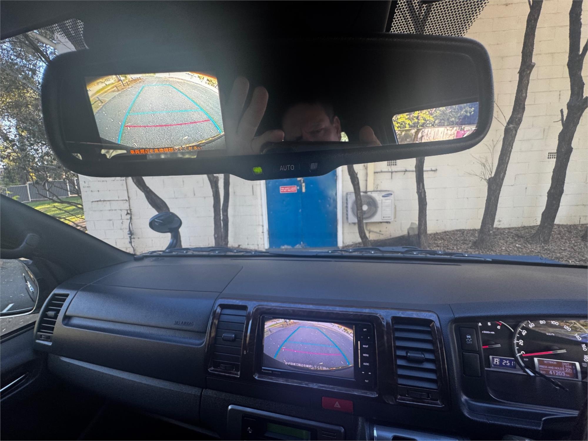 2018 TOYOTA HIACE GDH206 6 SP AUTOMATIC VAN