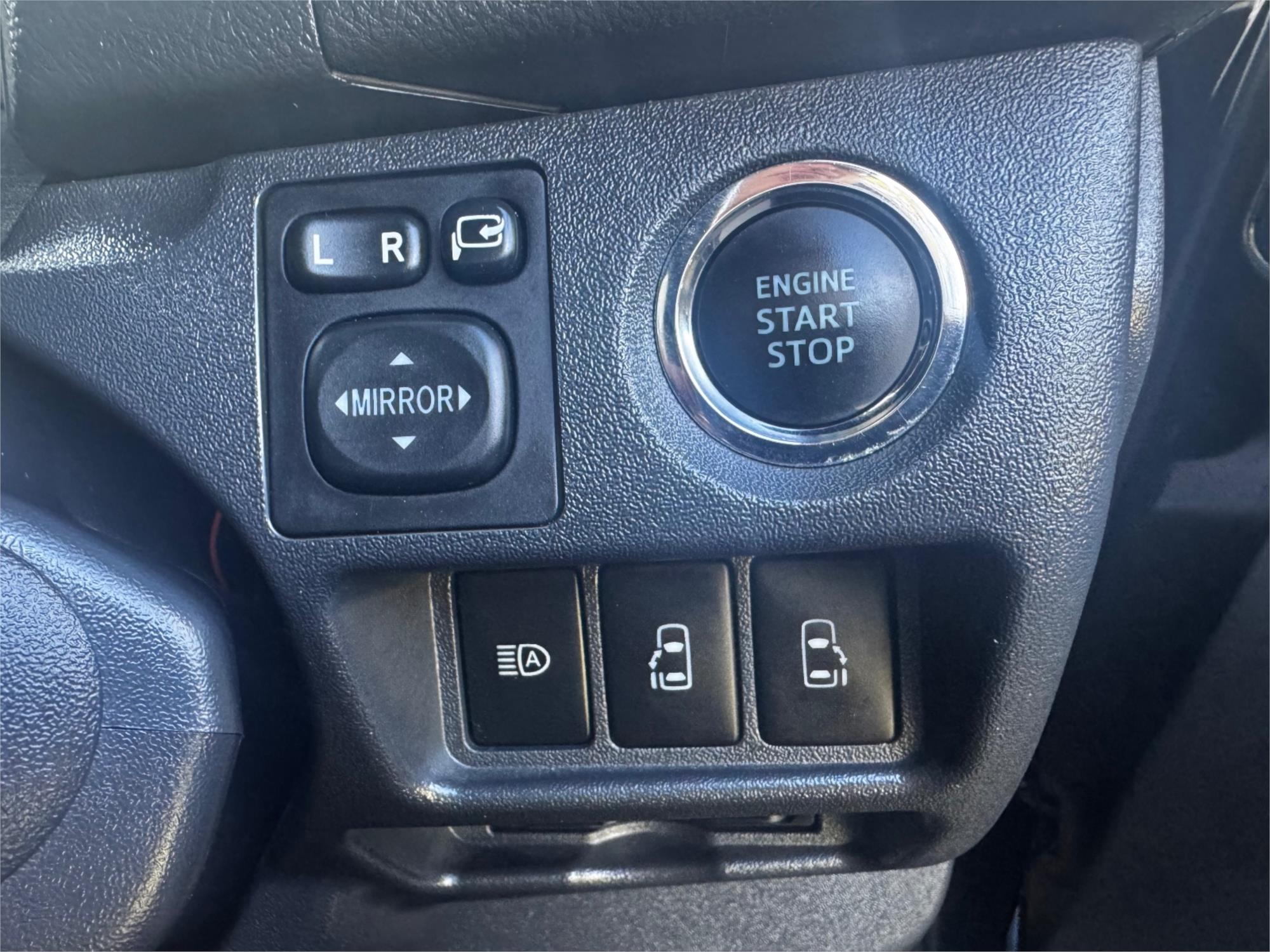 2018 TOYOTA HIACE GDH206 6 SP AUTOMATIC VAN