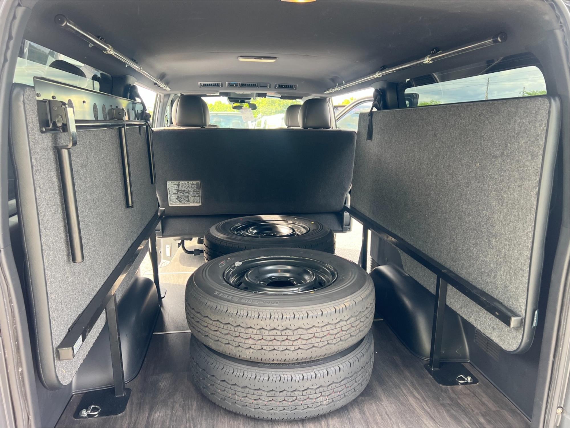 2018 TOYOTA HIACE GDH206 6 SP AUTOMATIC VAN