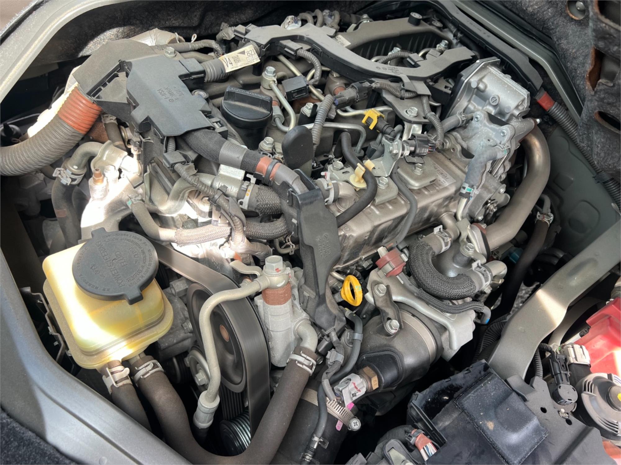2018 TOYOTA HIACE GDH206 6 SP AUTOMATIC VAN