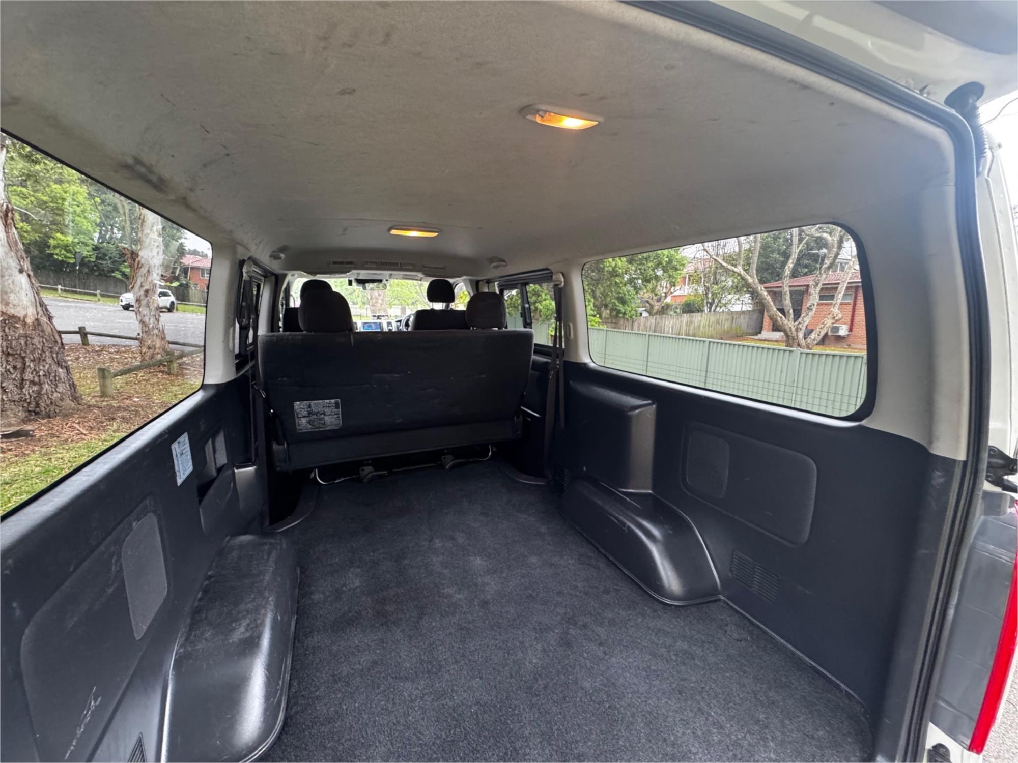 2020 TOYOTA HIACE GDH206R SUPER GL LUXURY AUTOMATIC VAN
