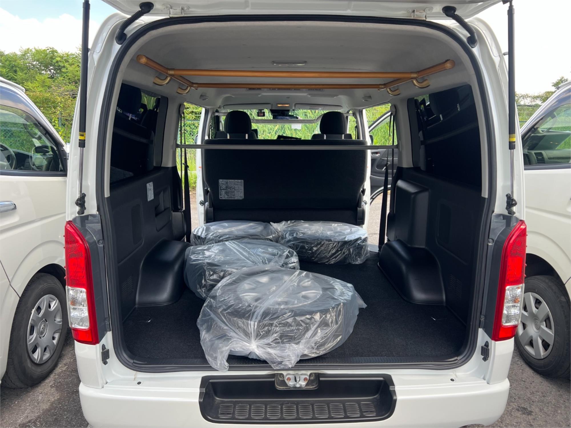 2018 TOYOTA HIACE TRH216R MY18 UPGRADE S-GL WIDE BODY VAN
