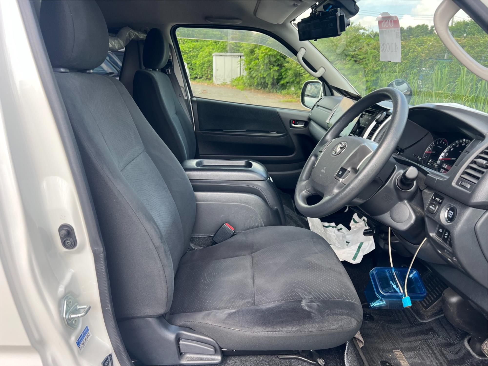 2018 TOYOTA HIACE TRH216R MY18 UPGRADE S-GL WIDE BODY VAN