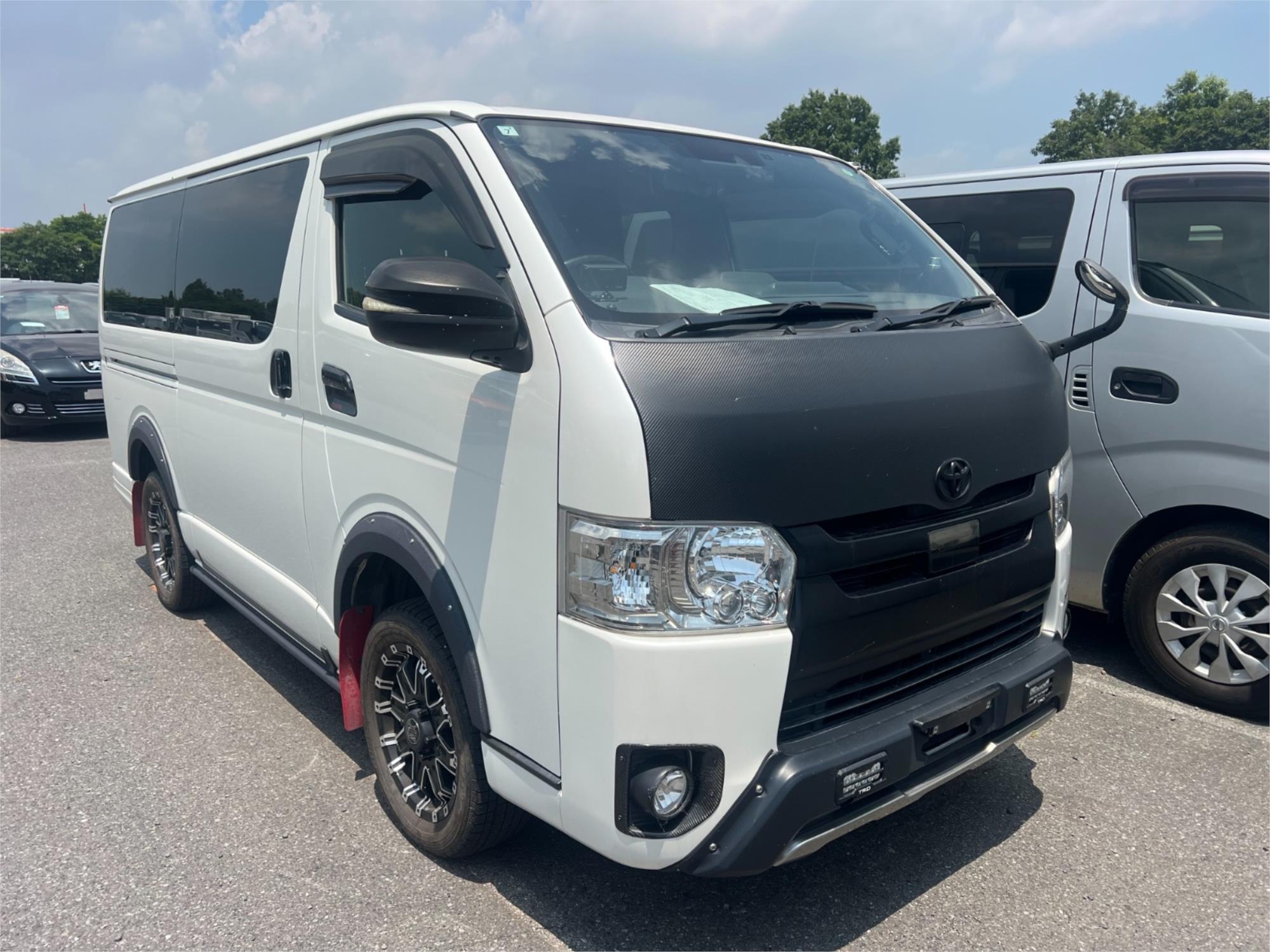 2019 TOYOTA HIACE GDH206R SUPER GL 4WD AUTOMATIC VAN
