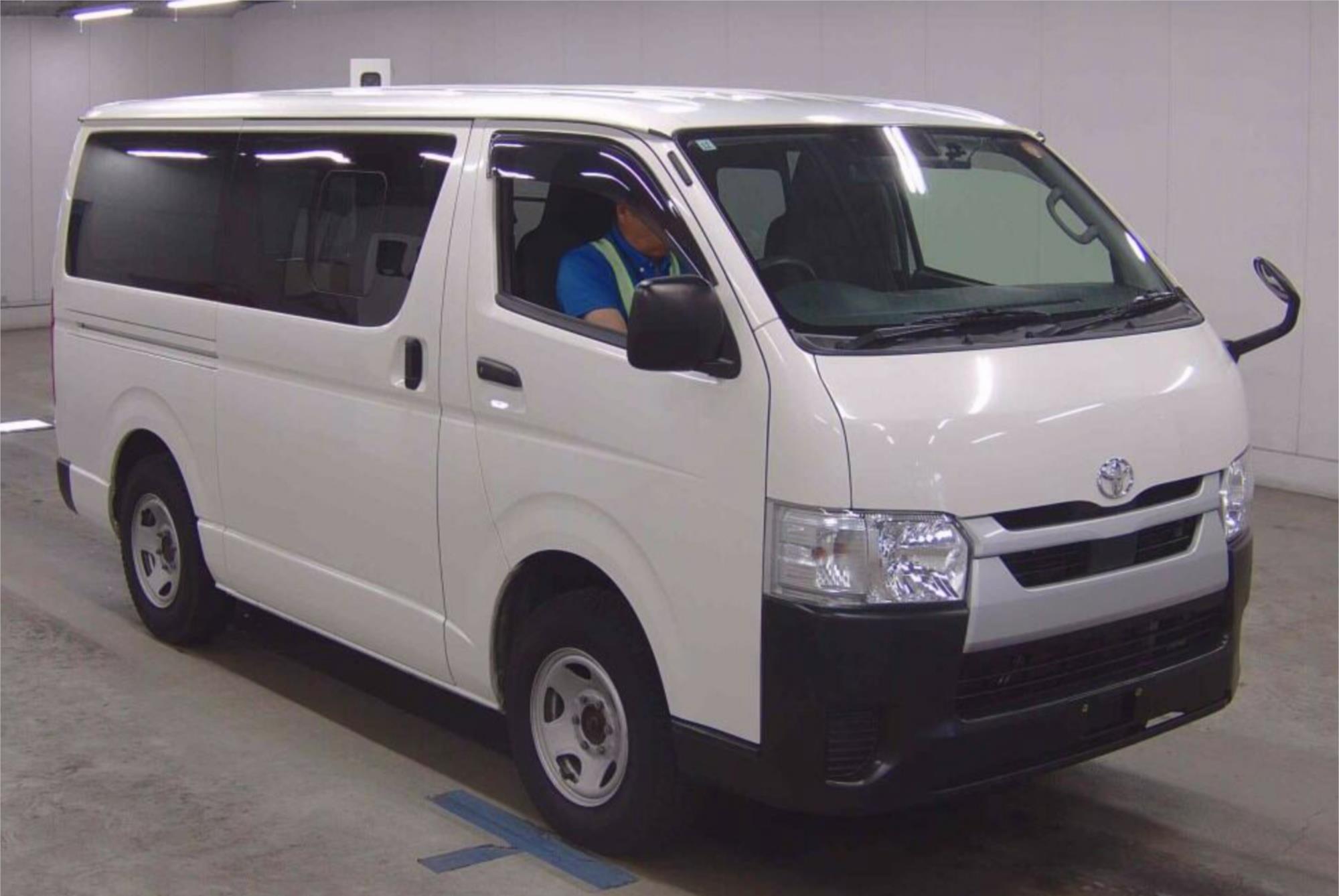 2021 TOYOTA HIACE GDH206V DX LONG 4WD AUTOMATIC VAN