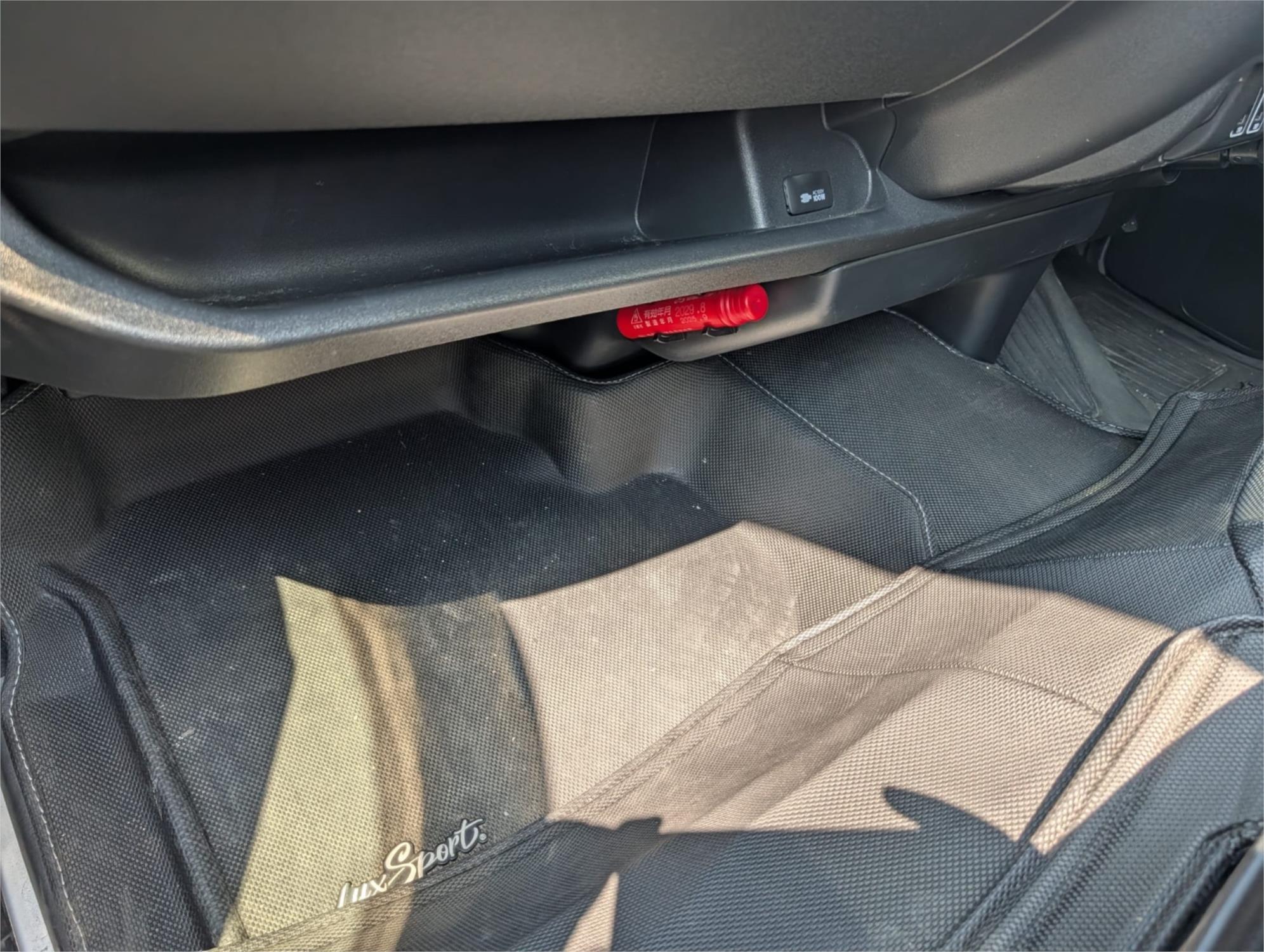 2021 TOYOTA HIACE LWB 6 SP AUTOMATIC VAN