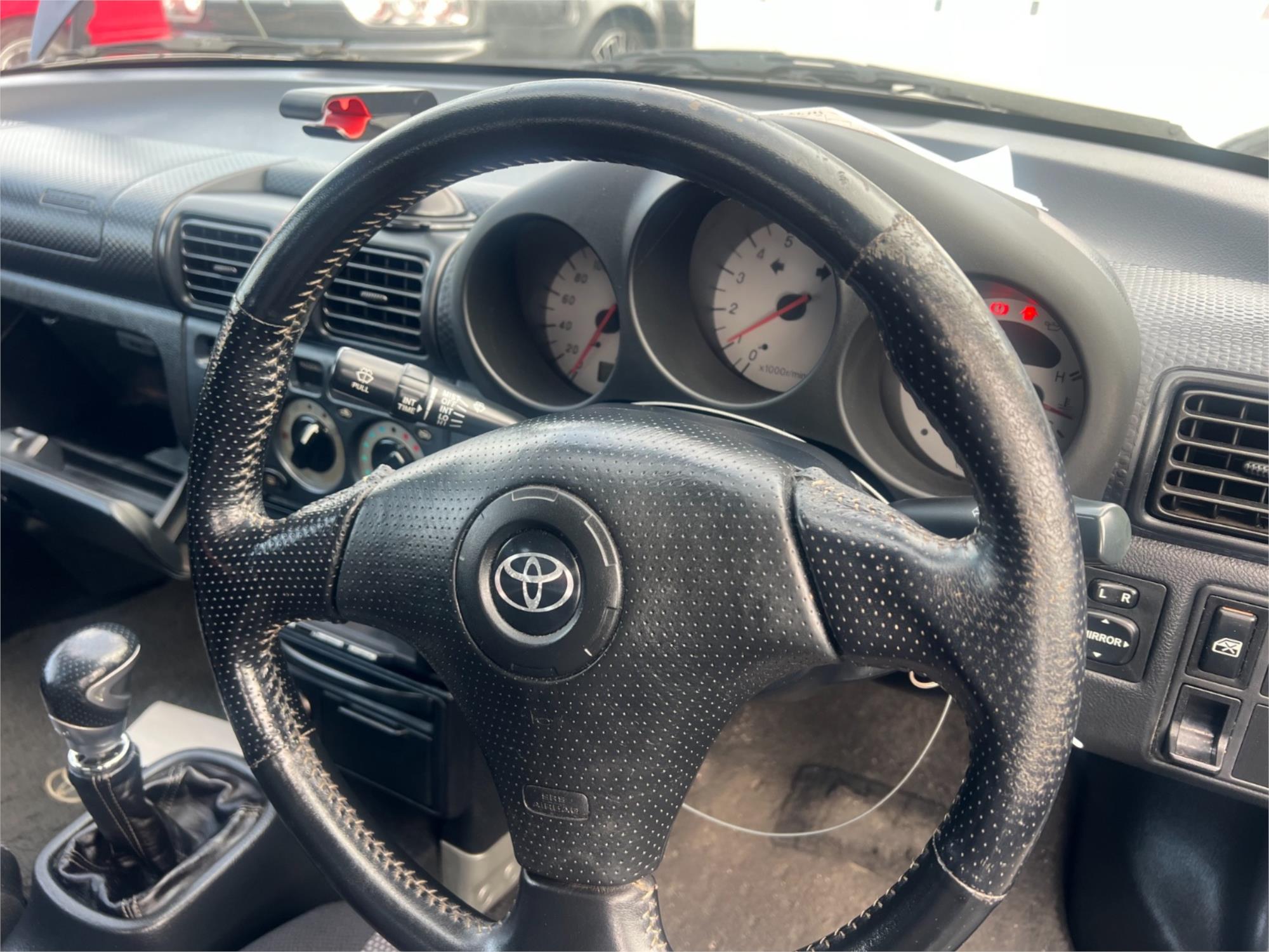 2000 TOYOTA MR-S MANUAL 2D CONVERTIBLE
