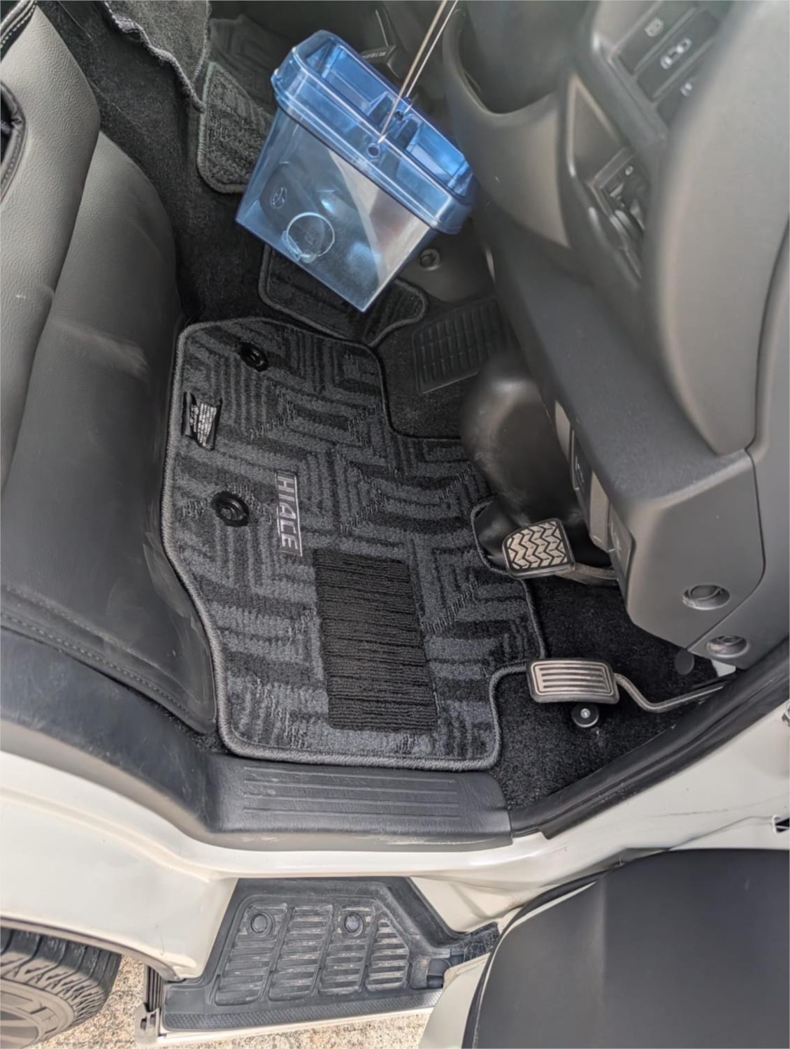 2021 TOYOTA HIACE GDH211 GL SUPER 6 SP AUTOMATIC VAN
