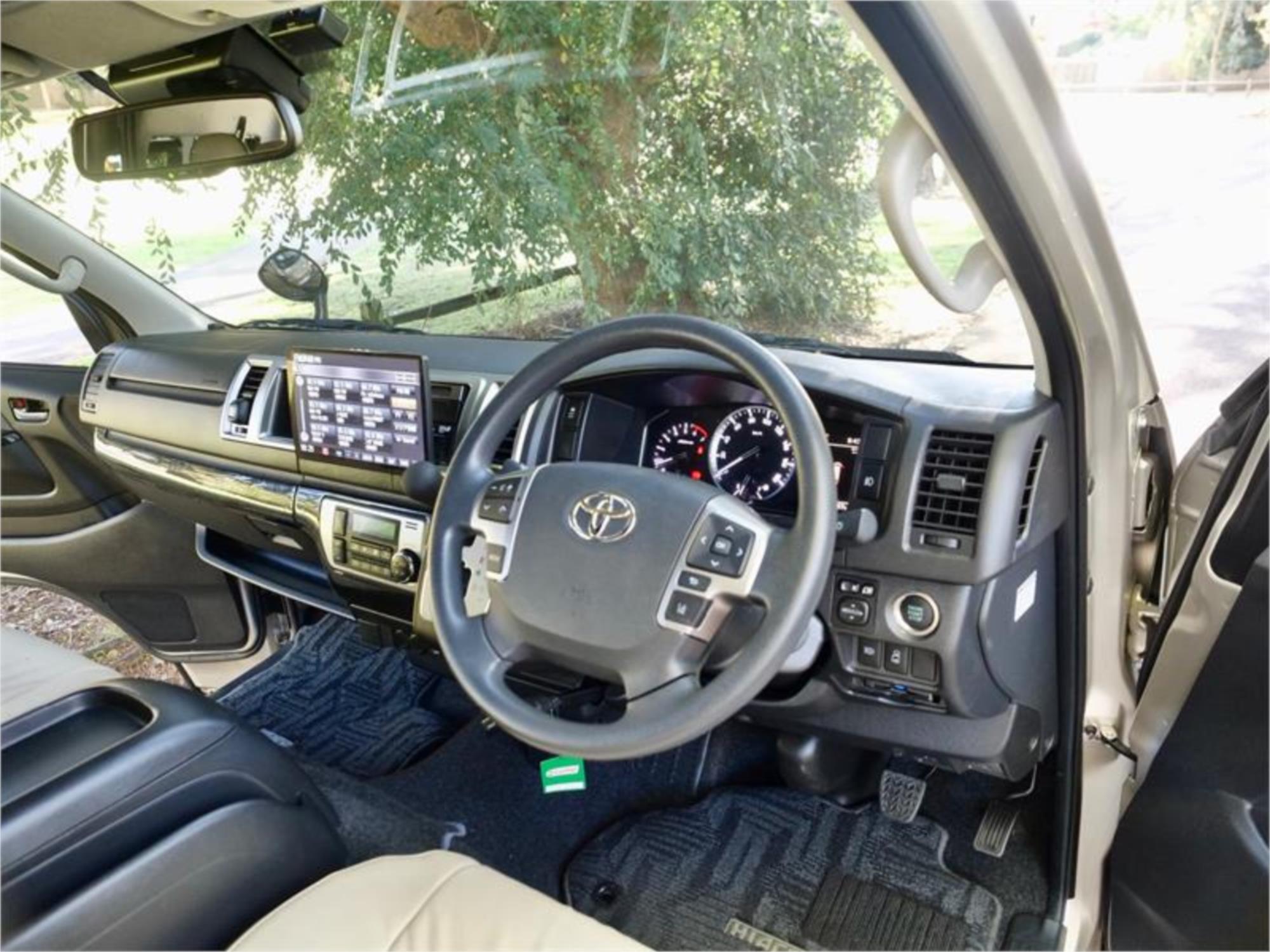 2020 TOYOTA HIACE TRH229R MY20 UPGRADE G/CABIN 4WD AUTOMATIC VAN