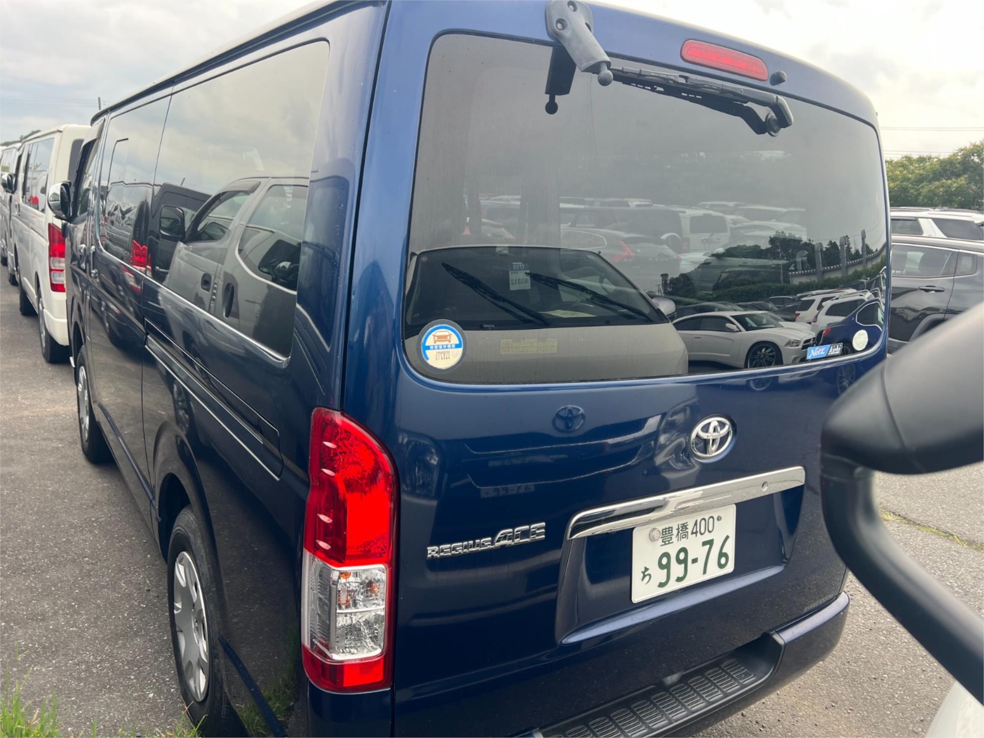 2015 TOYOTA HIACE KDR206R MY15 UPGRADE SUPER GL 4WD AUTOMATIC VAN