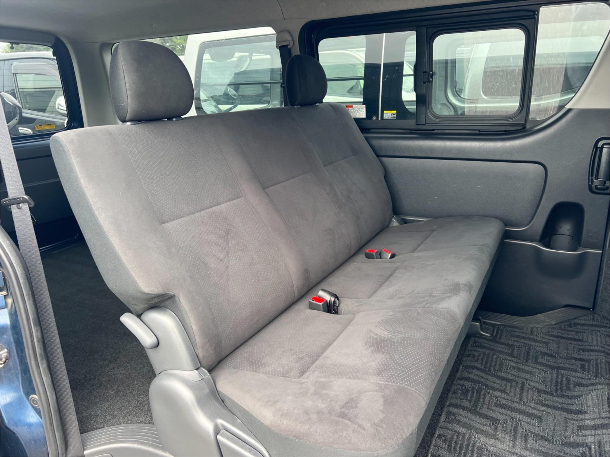 2015 TOYOTA HIACE KDR206R MY15 UPGRADE SUPER GL 4WD AUTOMATIC VAN