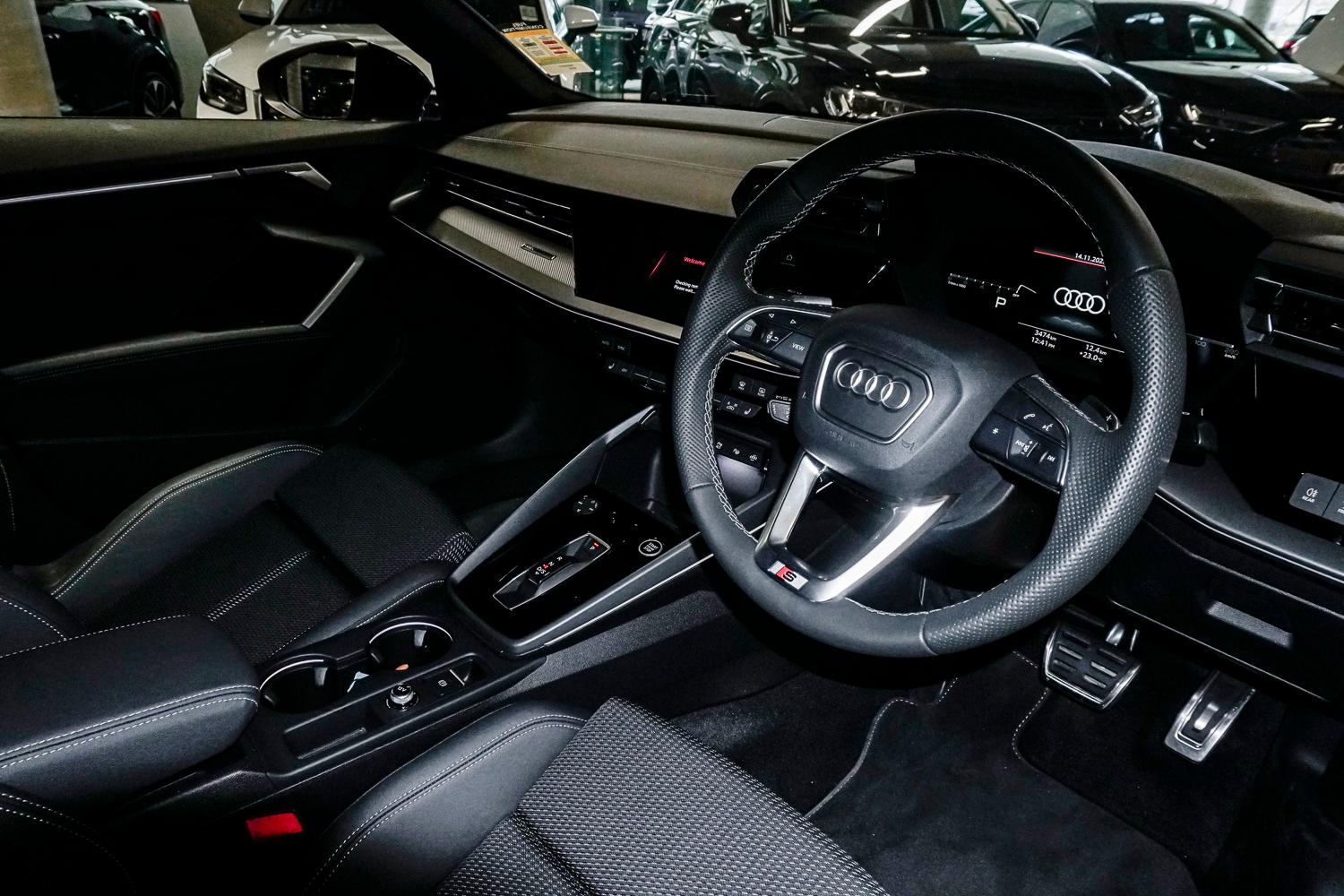 2025 AUDI A3 8Y MY25 35 TFSI S LINE (MHEV) 7 SP AUTO S-TRONIC 4D SEDAN