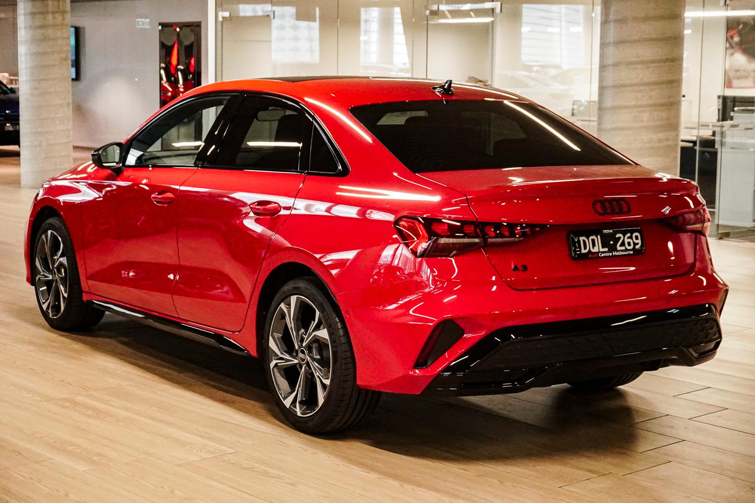 2025 AUDI A3 8Y MY25 35 TFSI S LINE (MHEV) 7 SP AUTO S-TRONIC 4D SEDAN