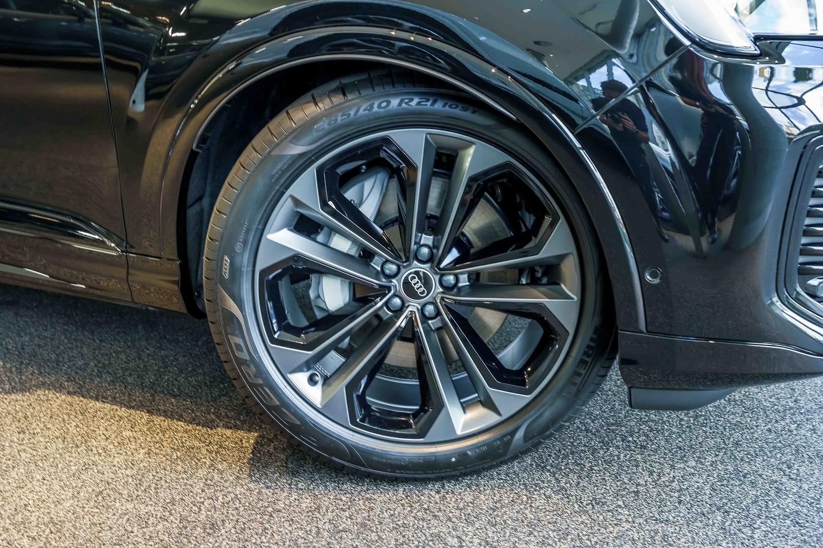 2025 AUDI Q7 4M MY25 45 TDI QUATTRO MHEV 8 SP AUTOMATIC TIPTRONIC 4D WAGON