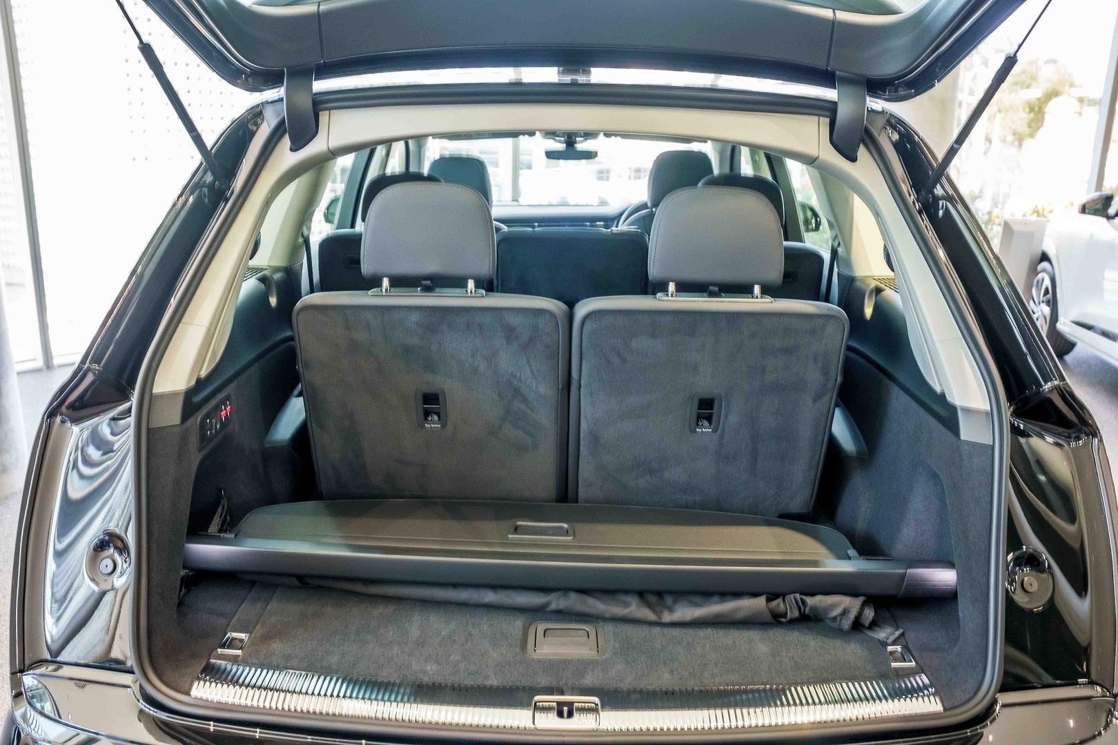 2025 AUDI Q7 4M MY25 45 TDI QUATTRO MHEV 8 SP AUTOMATIC TIPTRONIC 4D WAGON
