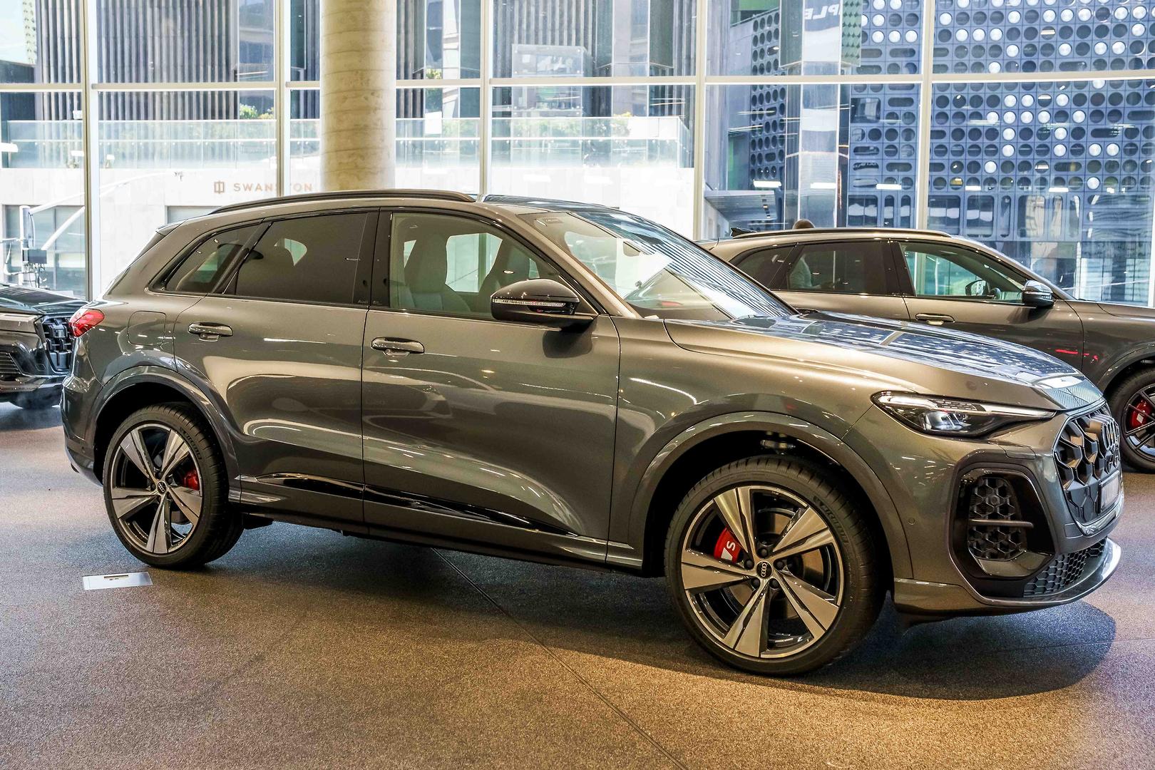 2025 AUDI SQ5 GU MY25 TFSI 270kW 7 SP AUTO S-TRONIC 4D SPORTBACK