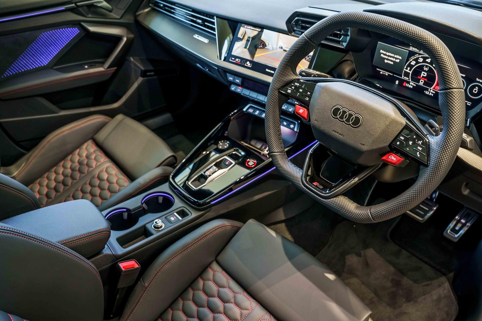 2025 AUDI RS 3 8Y MY24 2.5 TFSI S TRONIC 7 SP AUTO S-TRONIC 4D SPORTBACK