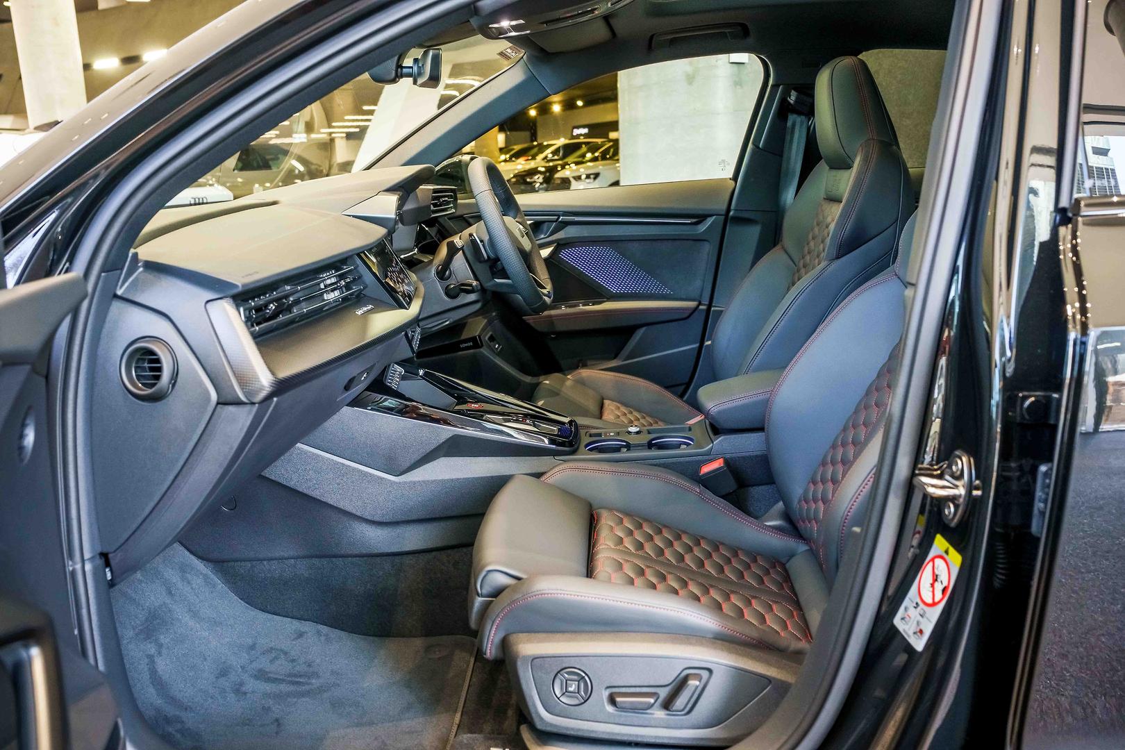 2025 AUDI RS 3 8Y MY24 2.5 TFSI S TRONIC 7 SP AUTO S-TRONIC 4D SPORTBACK