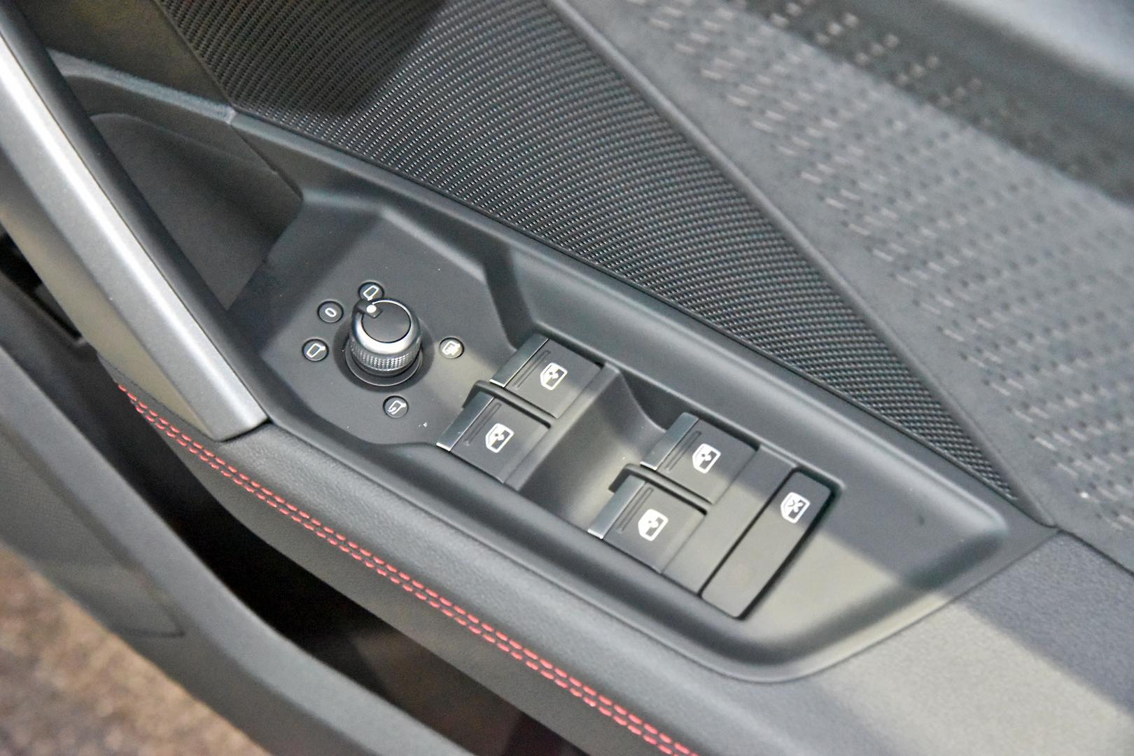 2025 AUDI S3 8Y MY24 2.0 TFSI QUATTRO 7 SP AUTO S-TRONIC 4D SPORTBACK