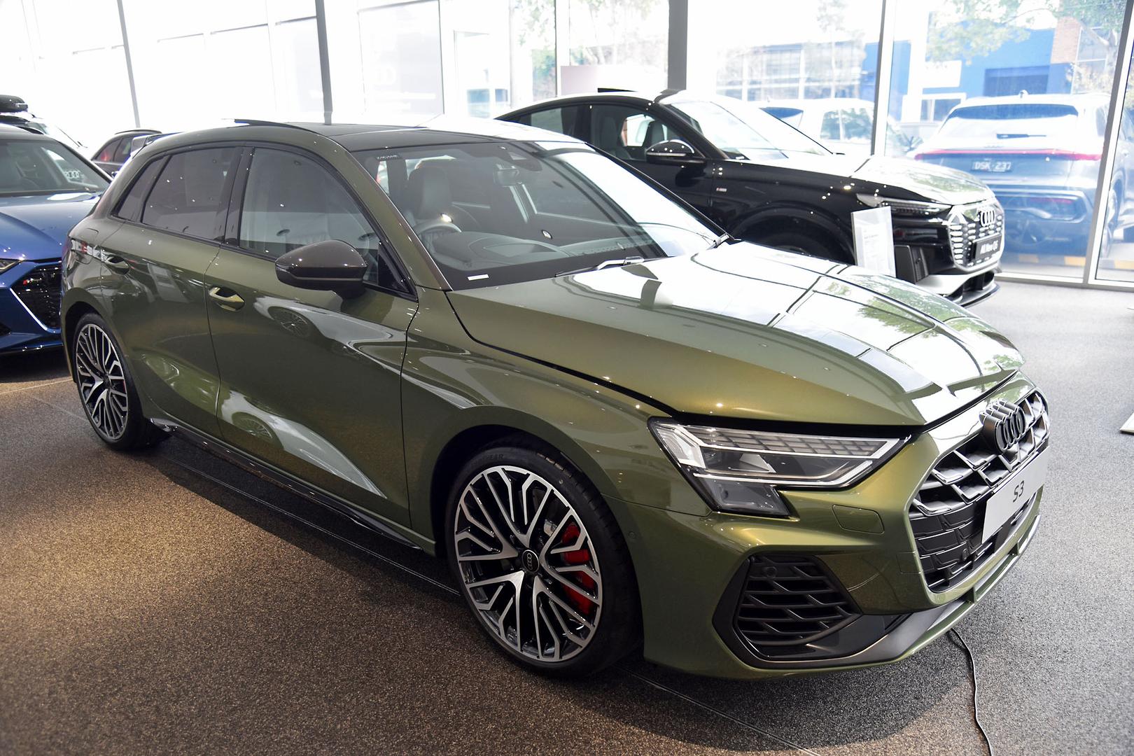 2025 AUDI S3 8Y MY24 2.0 TFSI QUATTRO 7 SP AUTO S-TRONIC 4D SPORTBACK