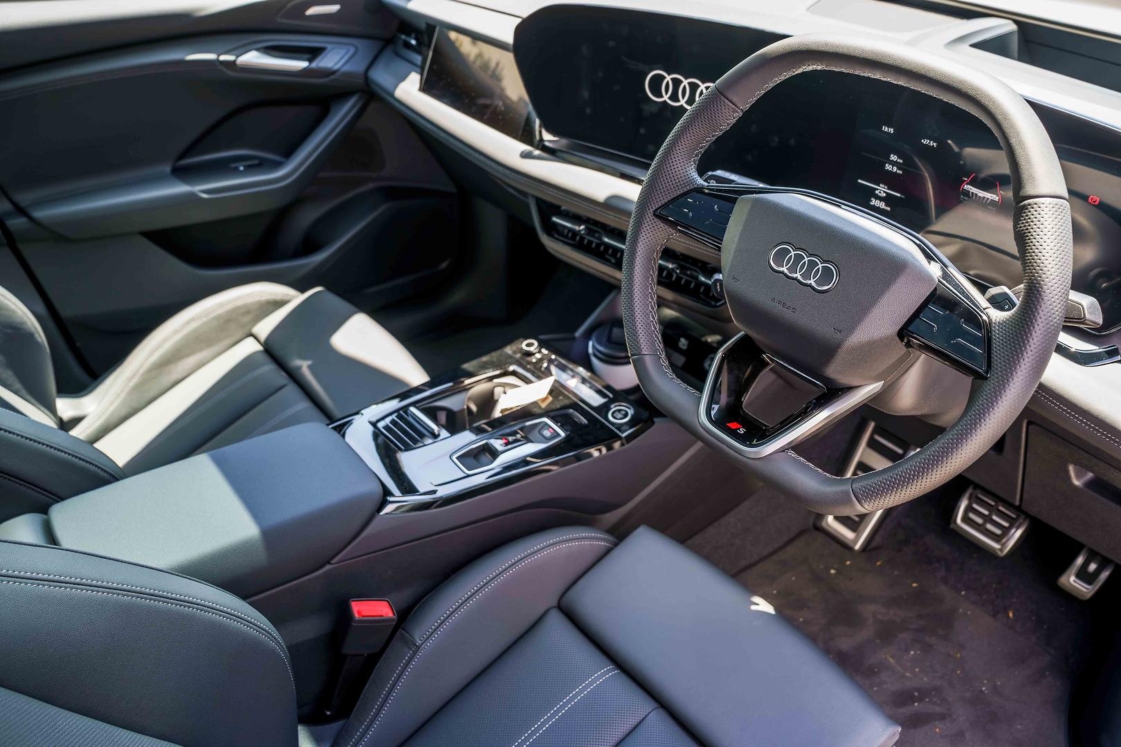 2025 AUDI Q6 MY25 e-tron 1 SP AUTOMATIC 5D WAGON