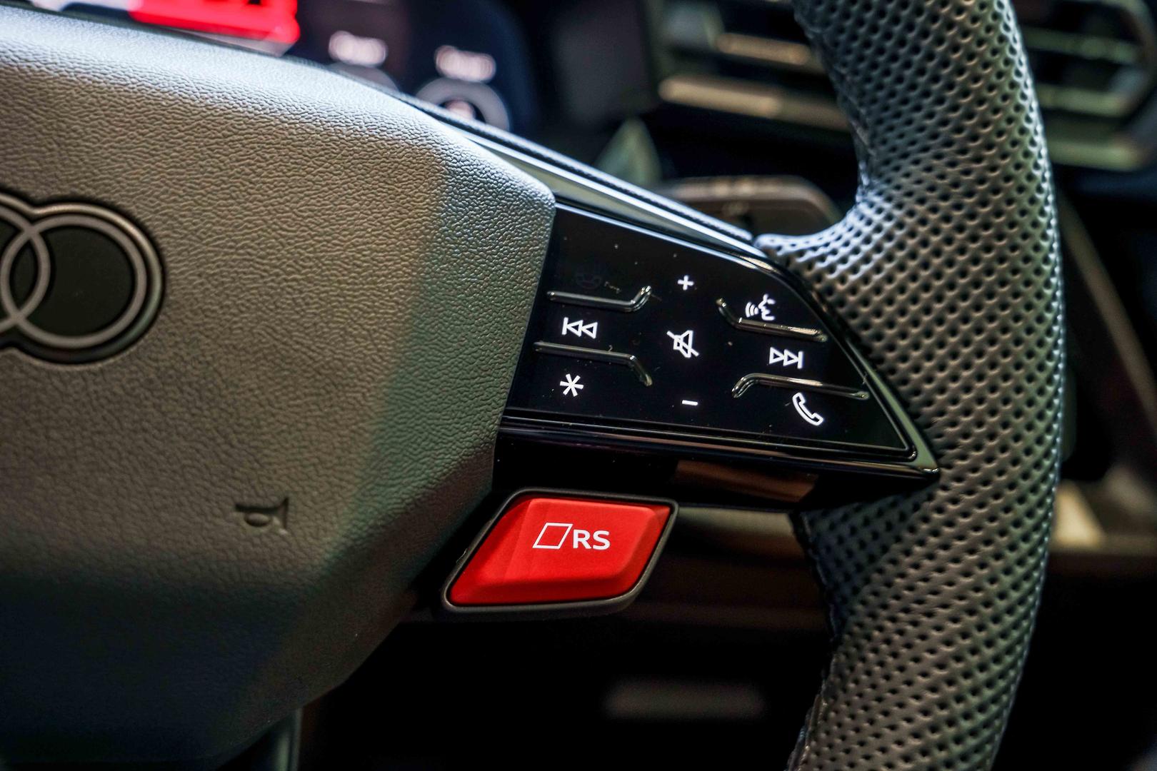 2025 AUDI RS 3 8Y MY26 2.5 TFSI S TRONIC 7 SP AUTO S-TRONIC 4D SPORTBACK