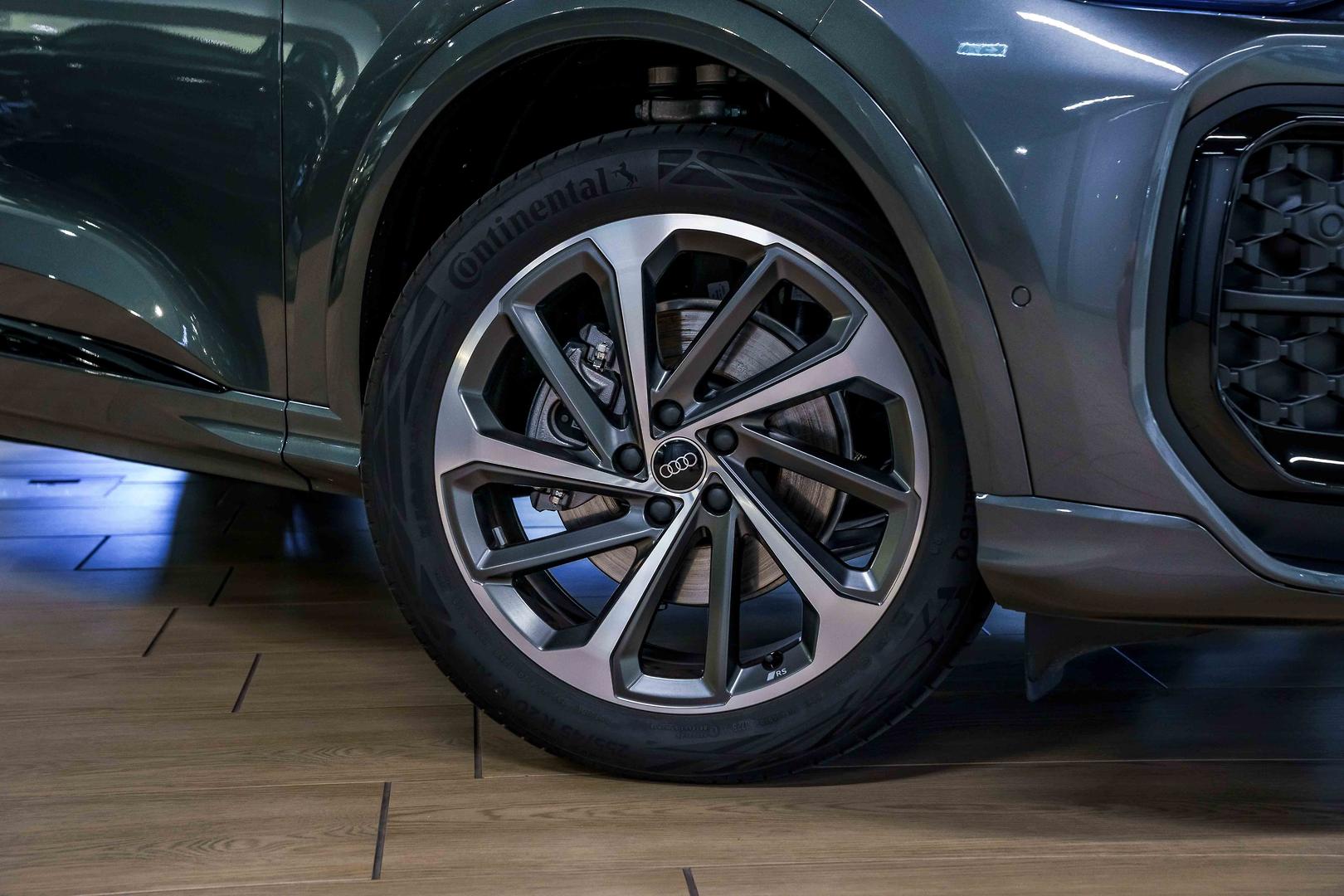 2025 AUDI Q5 FY-GU MY25 TFSI 150kW 7 SP AUTO S-TRONIC 4D WAGON