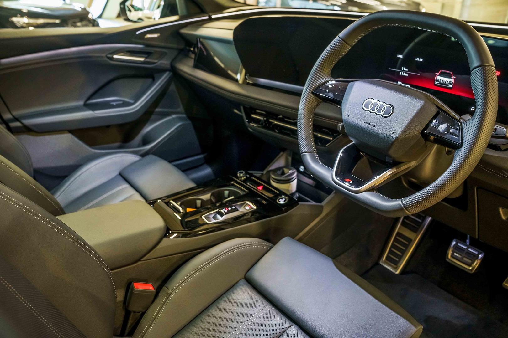 2025 AUDI Q6 MY25 e-tron 1 SP AUTOMATIC 5D WAGON