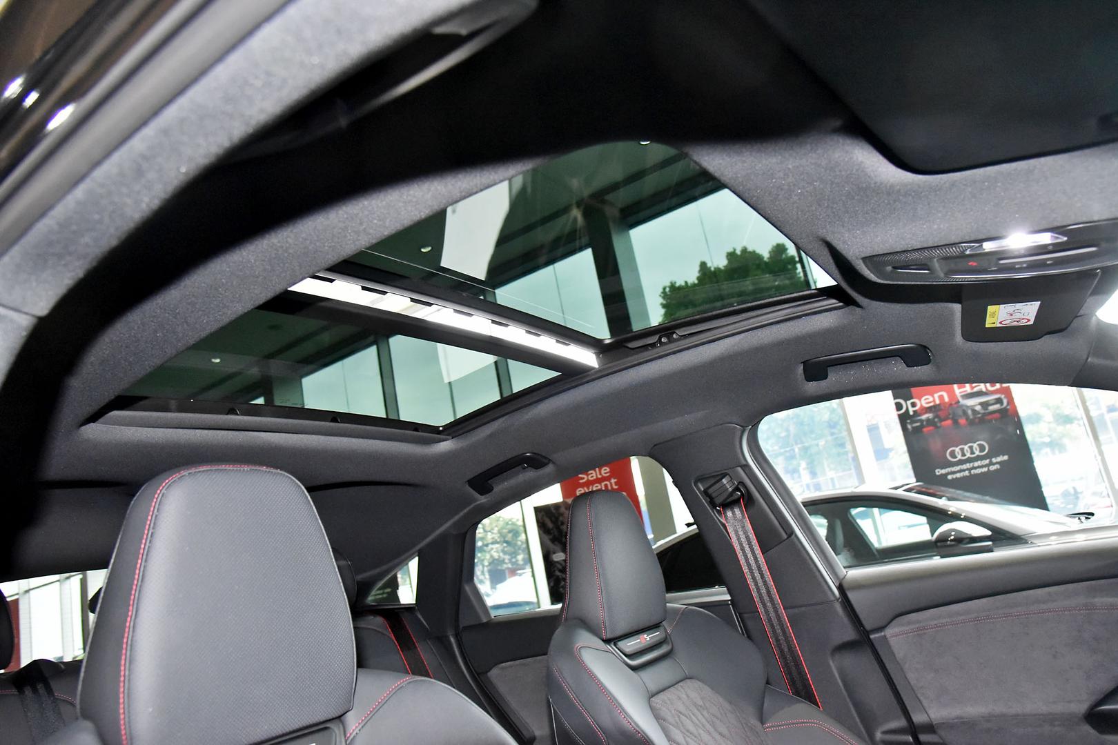 2025 AUDI SQ6 MY25 e-tron 1 SP AUTOMATIC 5D WAGON