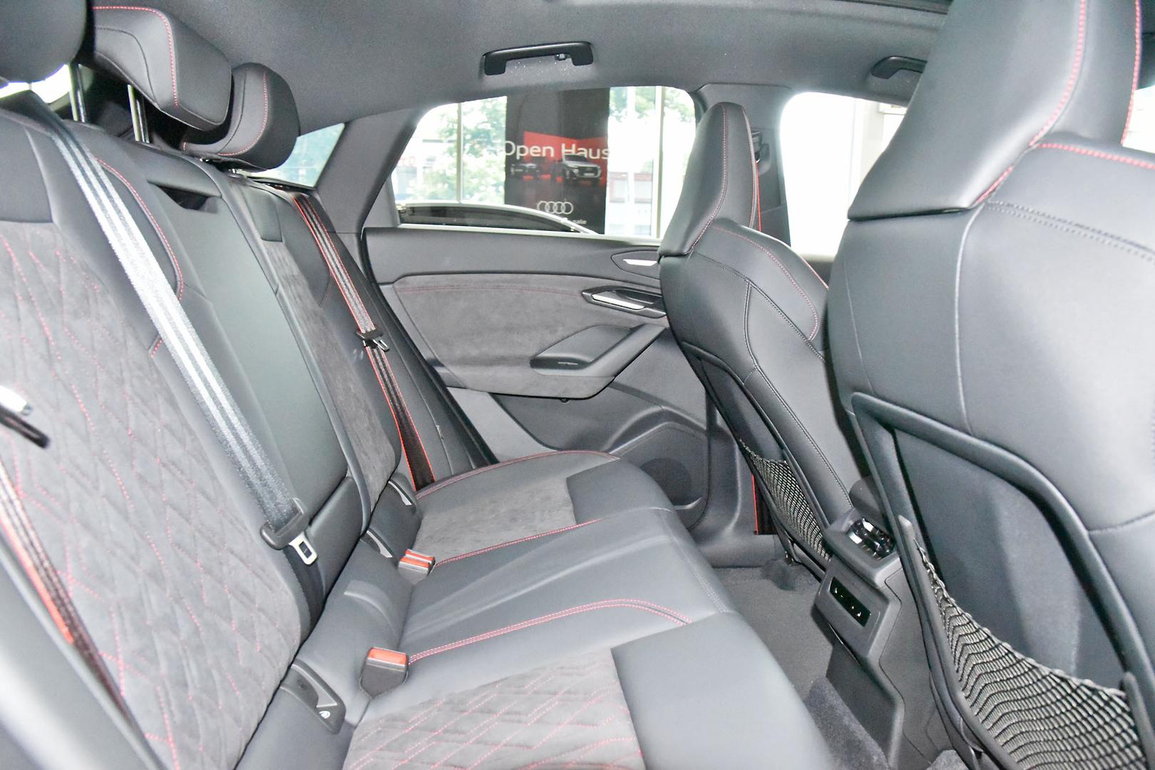 2025 AUDI SQ6 MY25 e-tron 1 SP AUTOMATIC 5D WAGON
