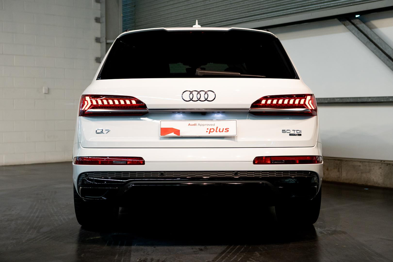 2020 AUDI Q7 4M MY20 50 TDI S LINE QUATTRO MHEV 8 SP AUTOMATIC TIPTRONIC 4D WAGON