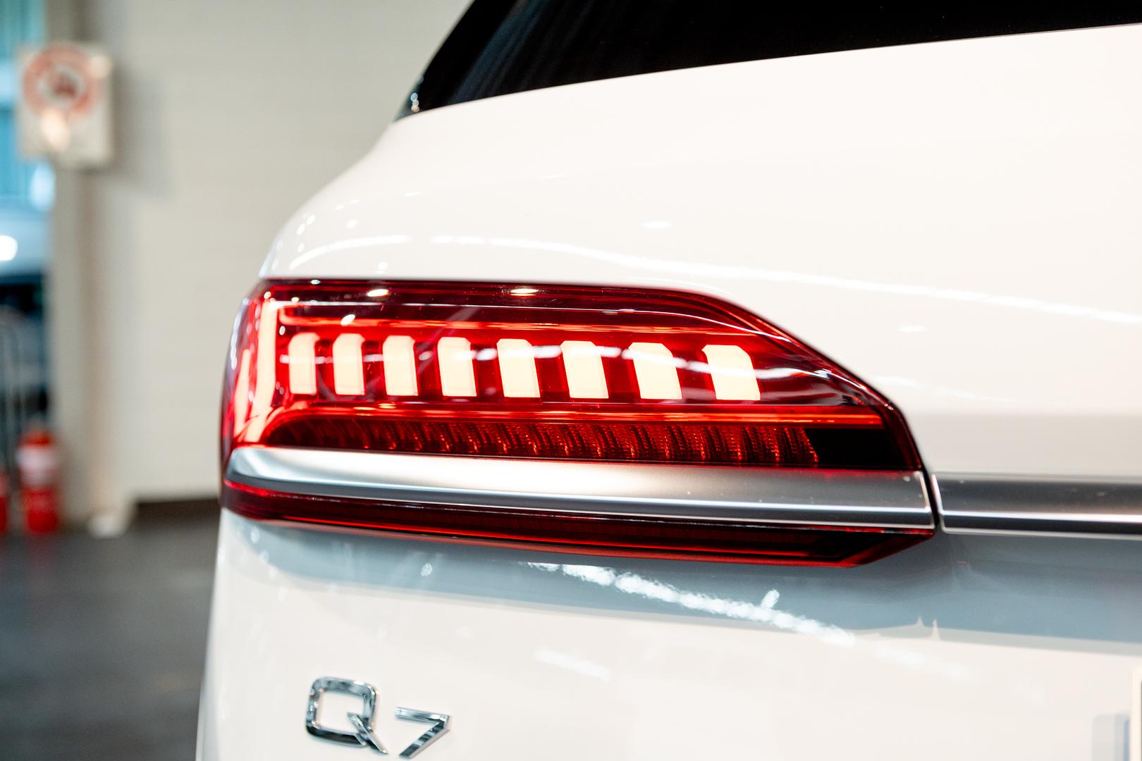 2020 AUDI Q7 4M MY20 50 TDI S LINE QUATTRO MHEV 8 SP AUTOMATIC TIPTRONIC 4D WAGON