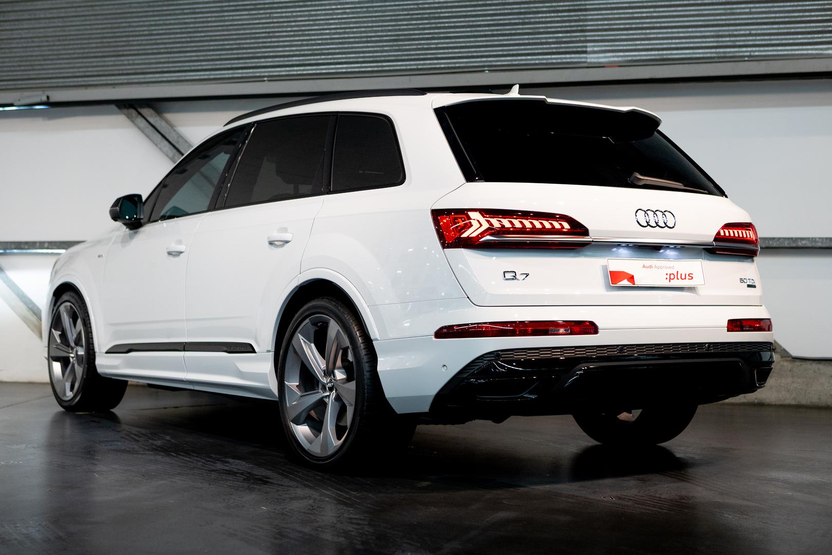 2020 AUDI Q7 4M MY20 50 TDI S LINE QUATTRO MHEV 8 SP AUTOMATIC TIPTRONIC 4D WAGON