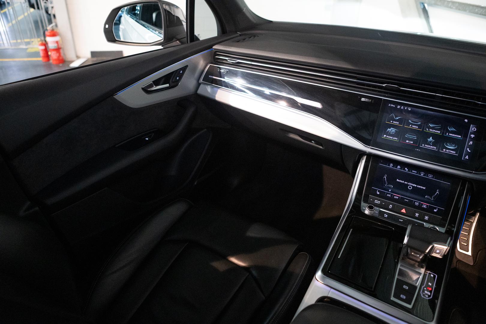 2020 AUDI Q7 4M MY20 50 TDI S LINE QUATTRO MHEV 8 SP AUTOMATIC TIPTRONIC 4D WAGON